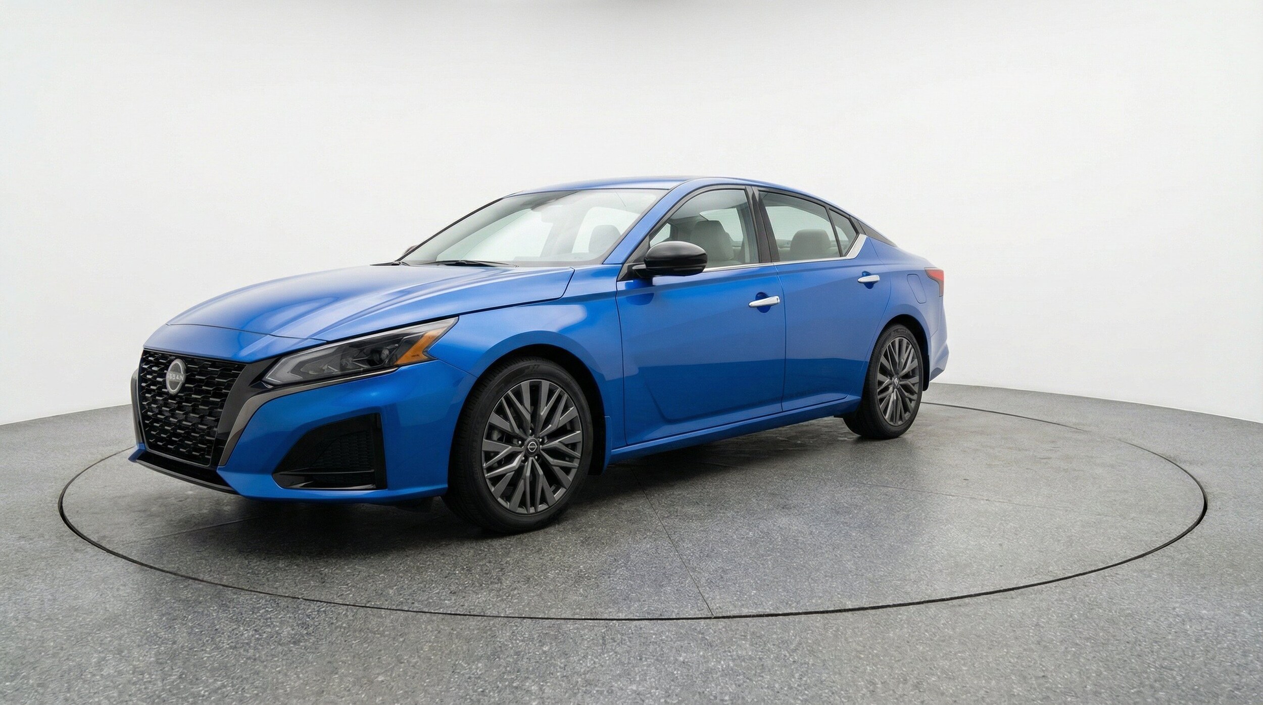 Thumbnail: 2025 Nissan Altima - 3