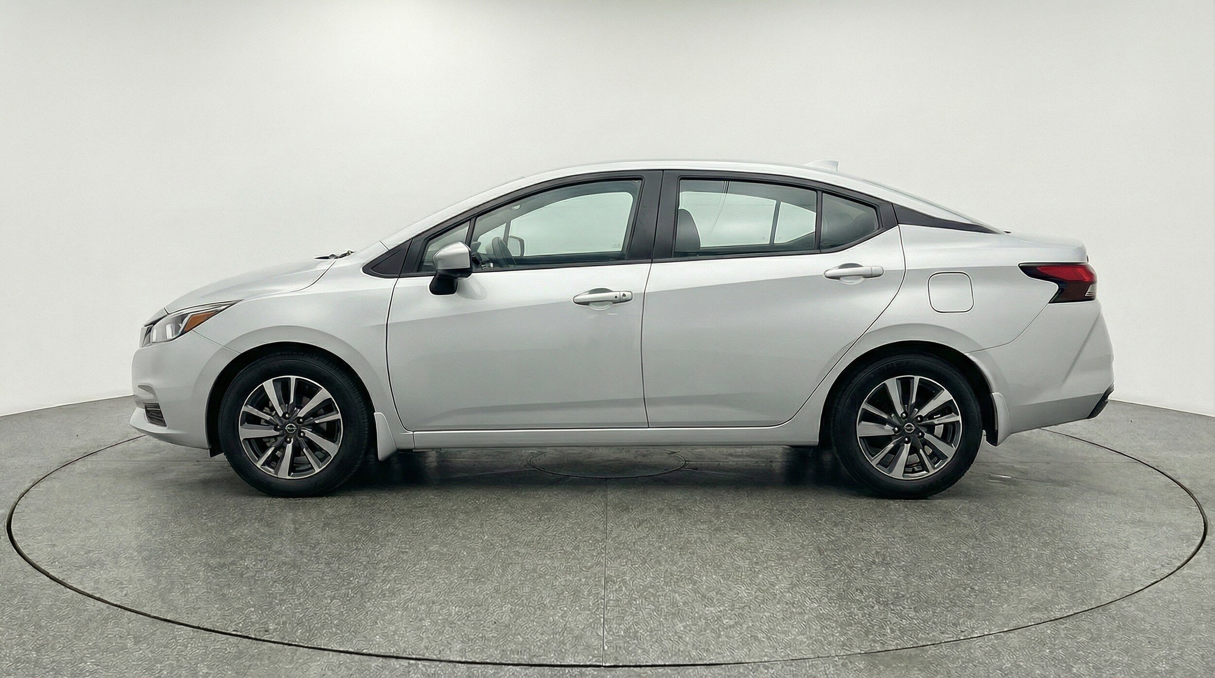 Thumbnail: 2025 Nissan Versa - 5