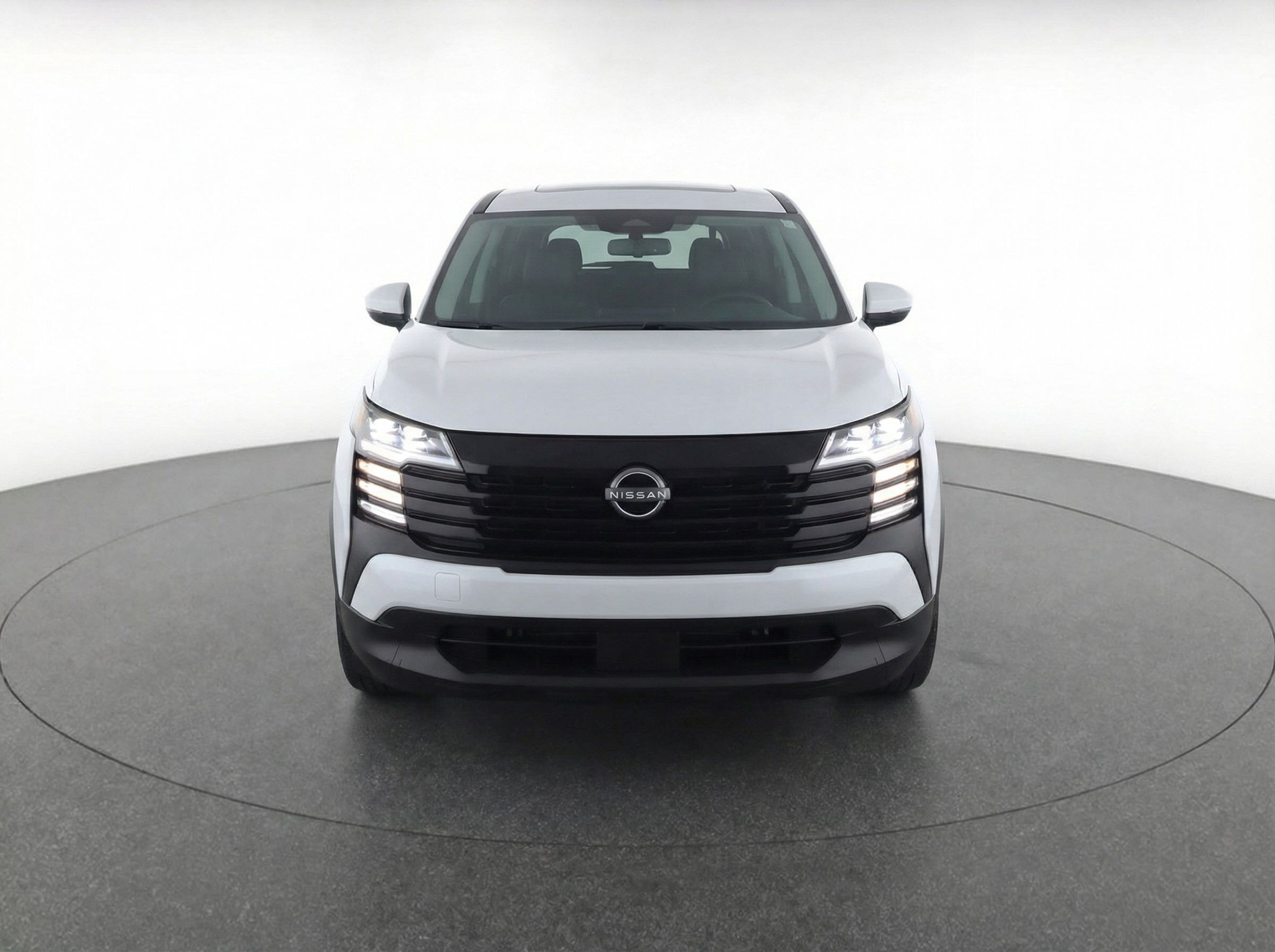 Thumbnail: 2025 Nissan Kicks - 2