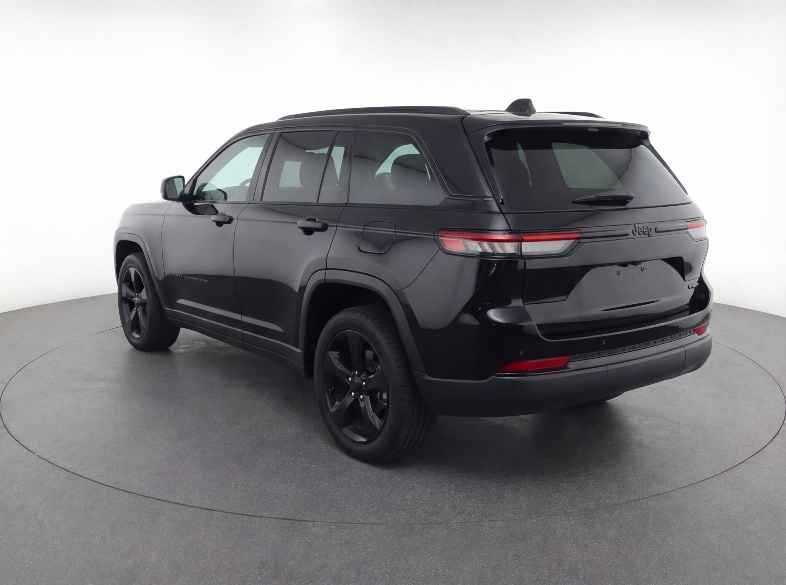 Thumbnail: 2023 Jeep Grand Cherokee - 6