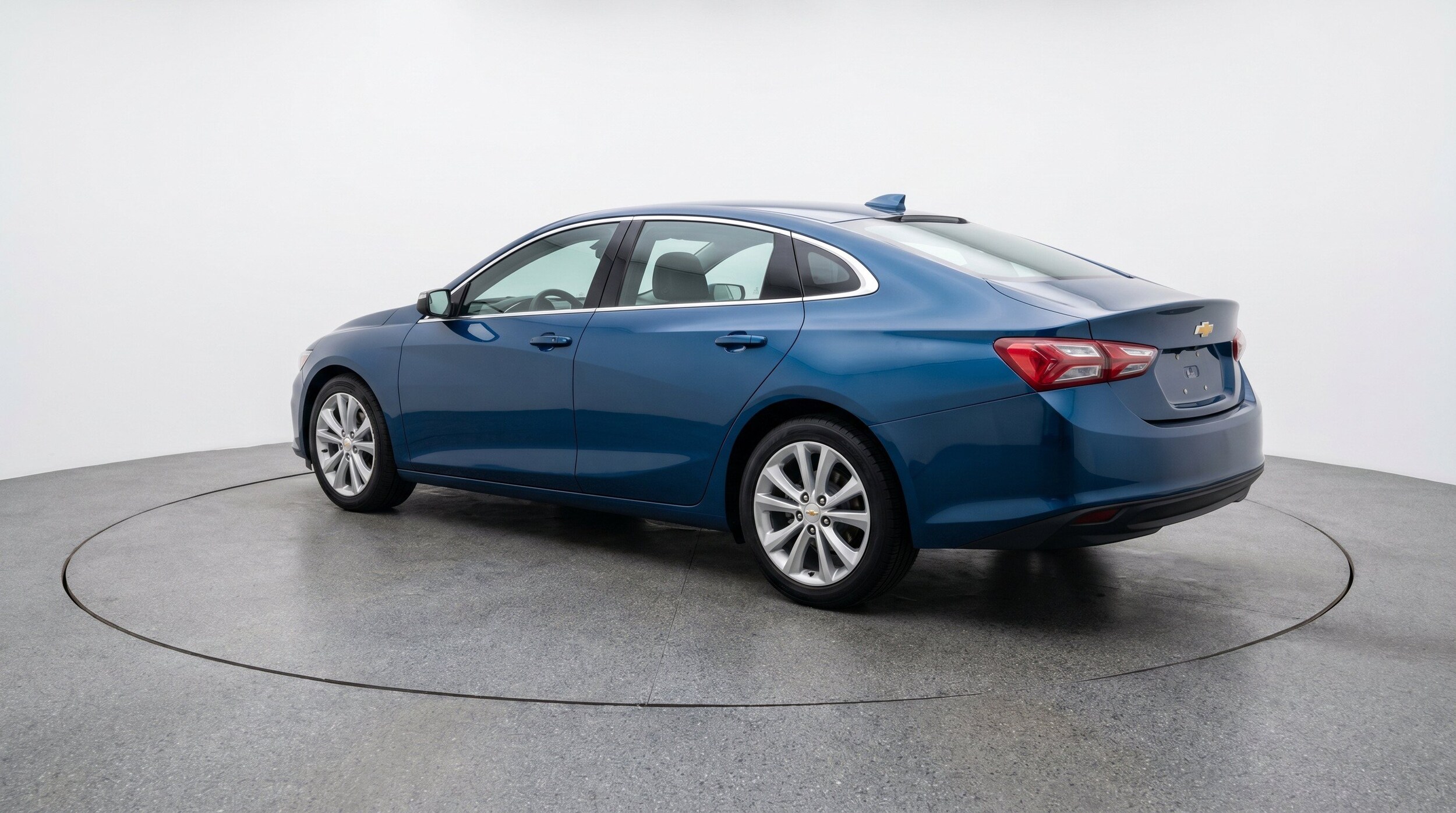 Thumbnail: 2024 Chevrolet Malibu - 6