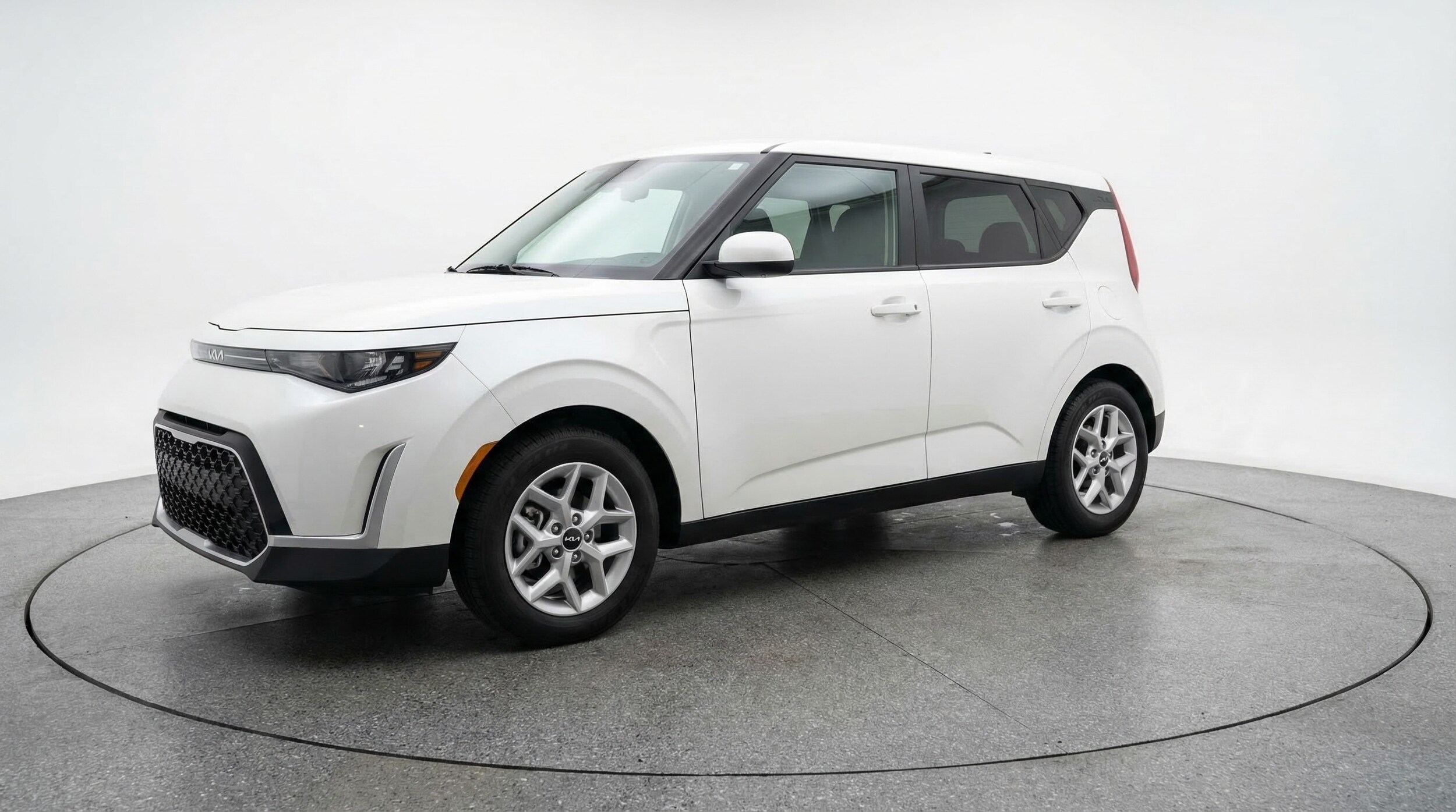 Thumbnail: 2025 Kia Soul - 3