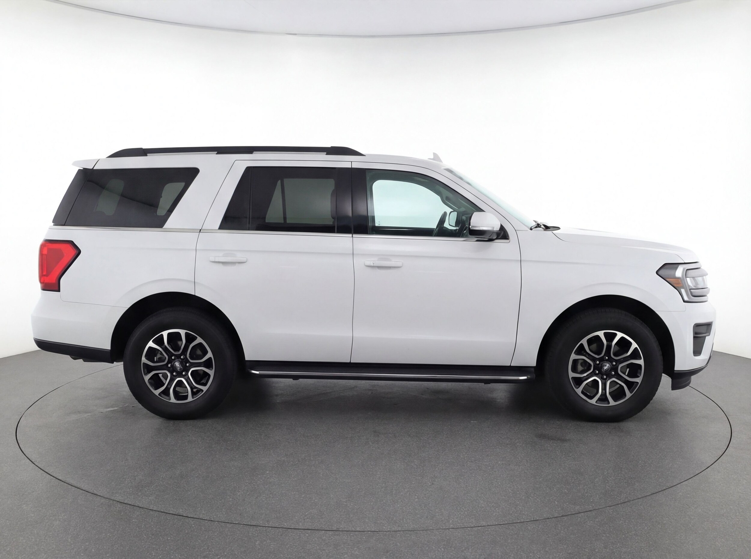 Thumbnail: 2023 Ford Expedition - 11