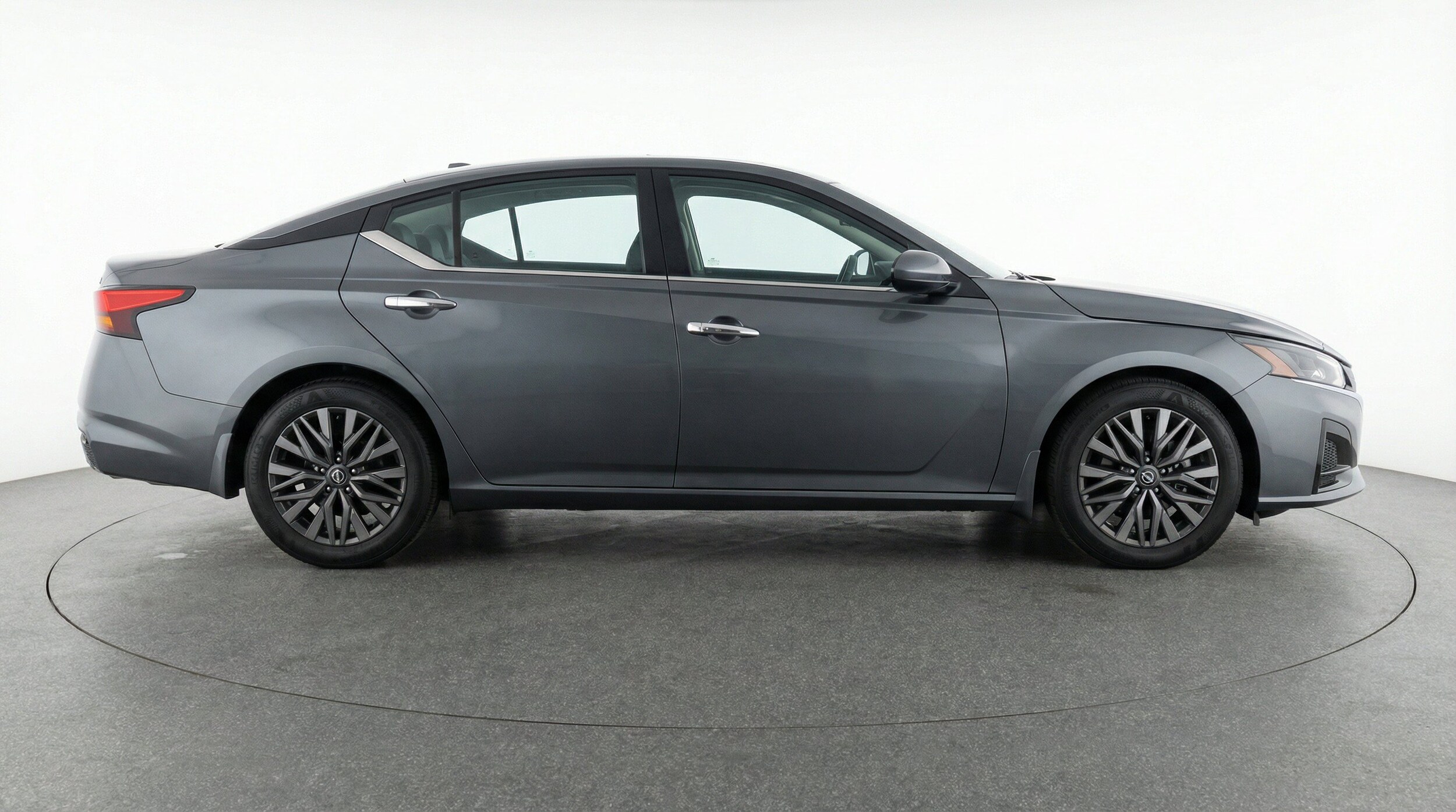 Thumbnail: 2025 Nissan Altima - 11