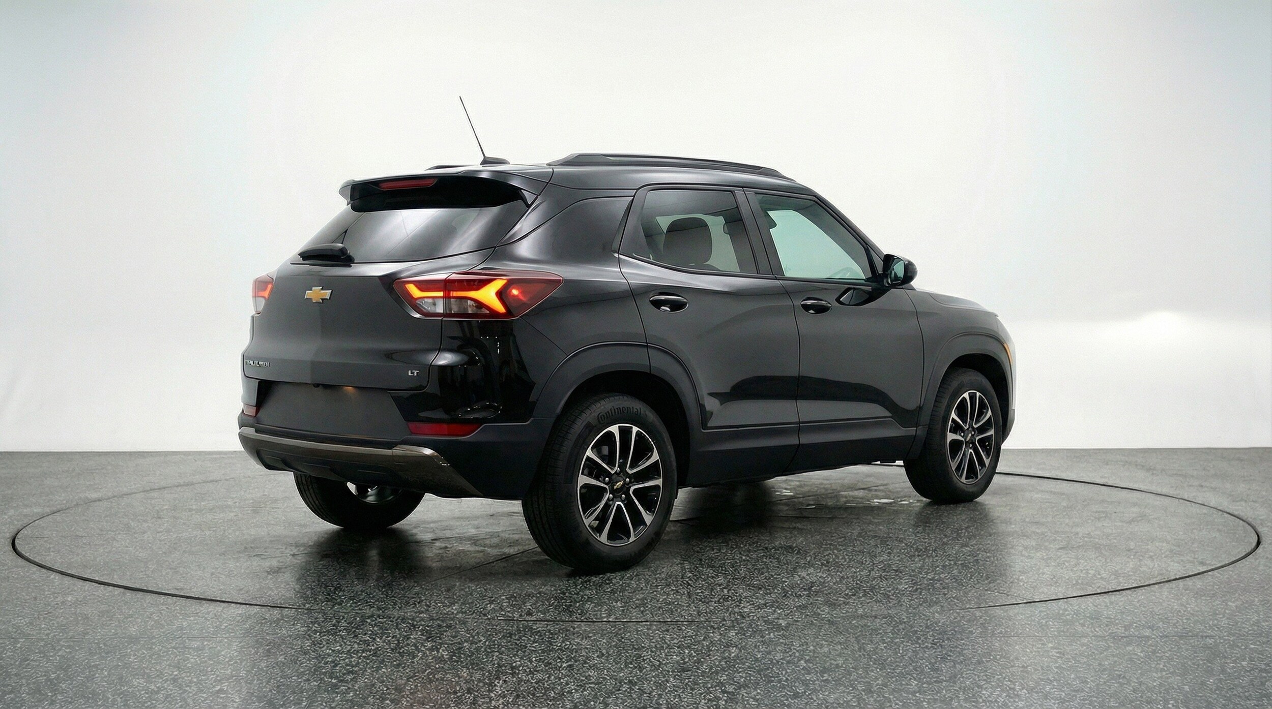 Thumbnail: 2025 Chevrolet TrailBlazer - 9
