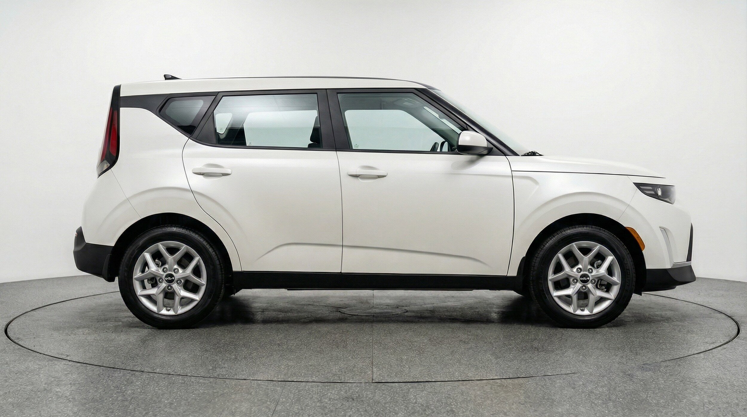 Thumbnail: 2025 Kia Soul - 11