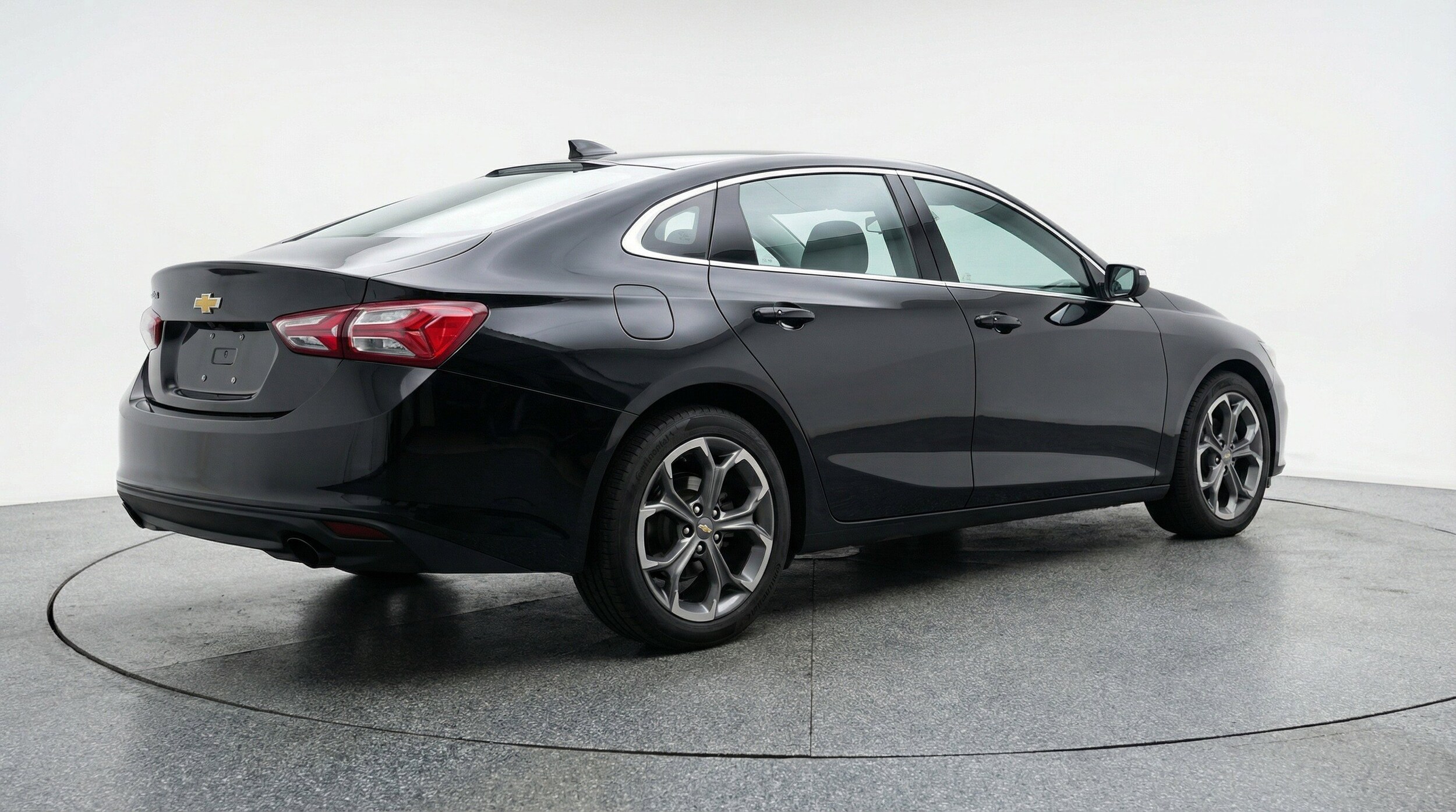 Thumbnail: 2024 Chevrolet Malibu - 9