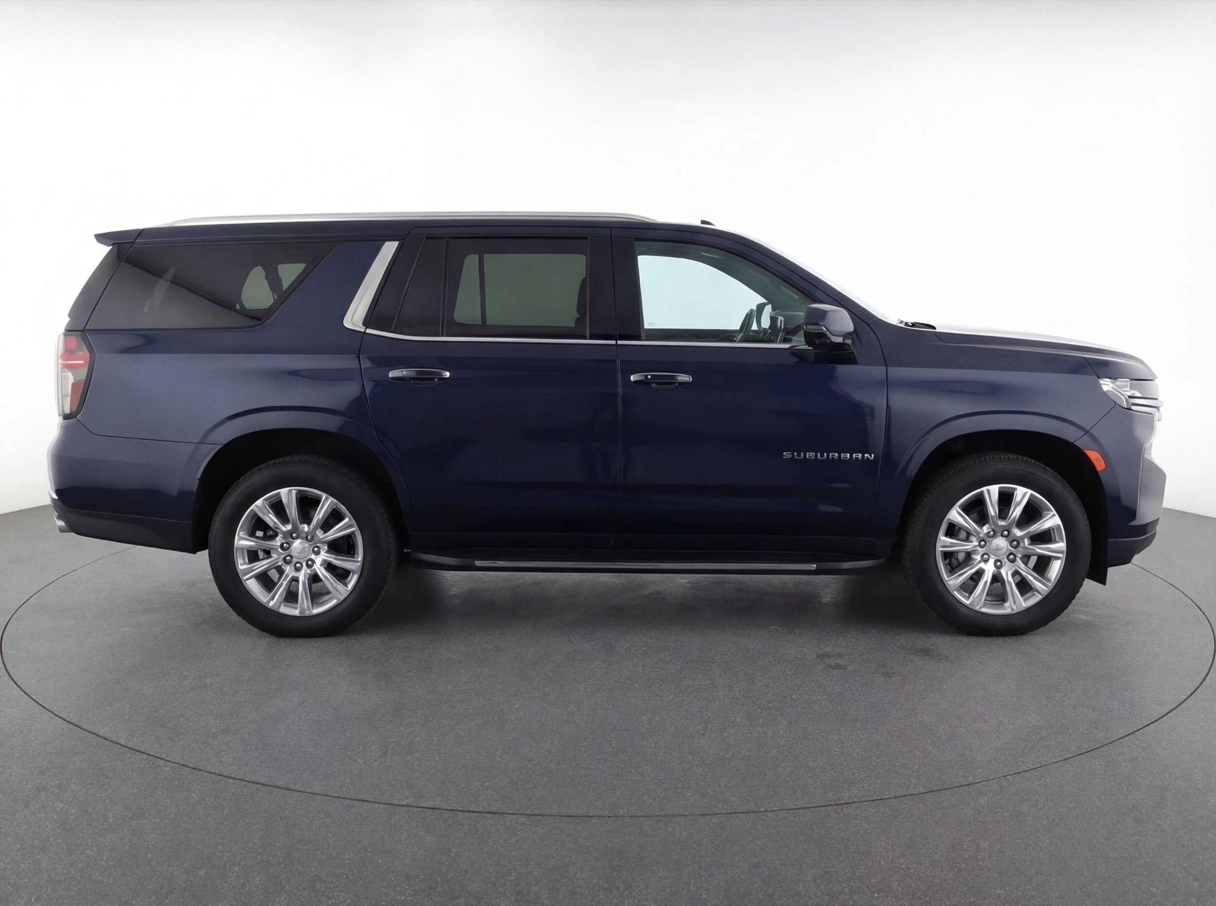 Thumbnail: 2023 Chevrolet Suburban - 11