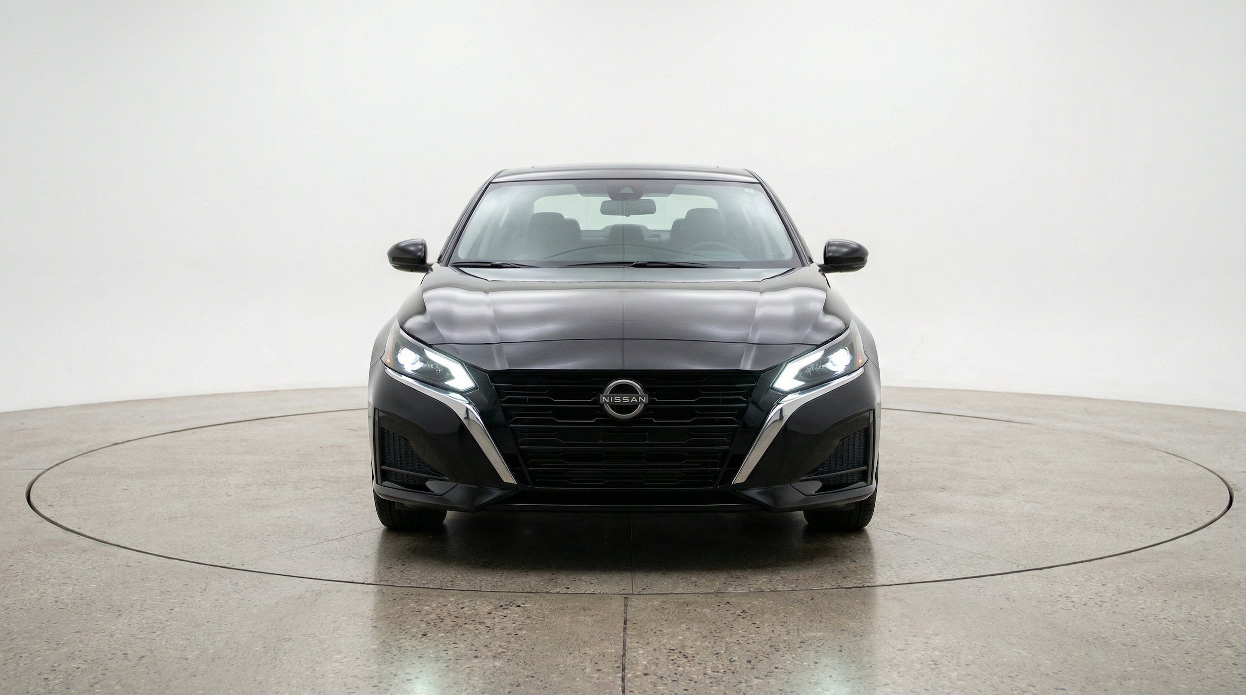 Thumbnail: 2025 Nissan Altima - 2