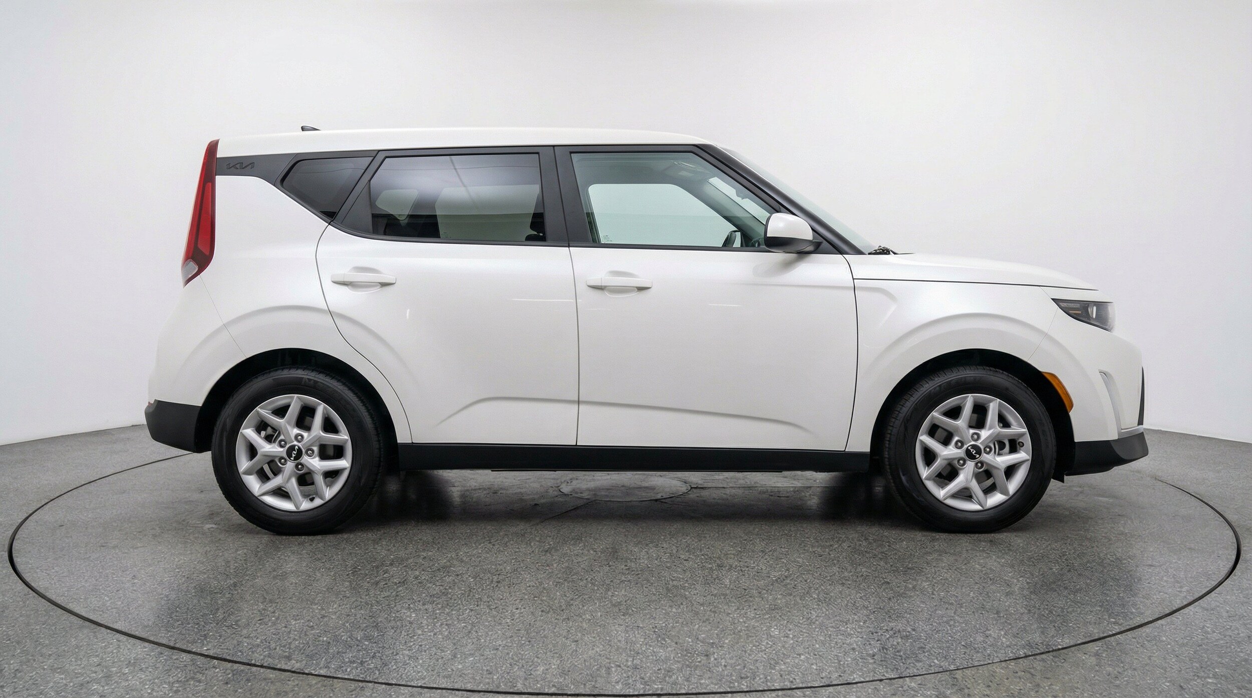 Thumbnail: 2025 Kia Soul - 11