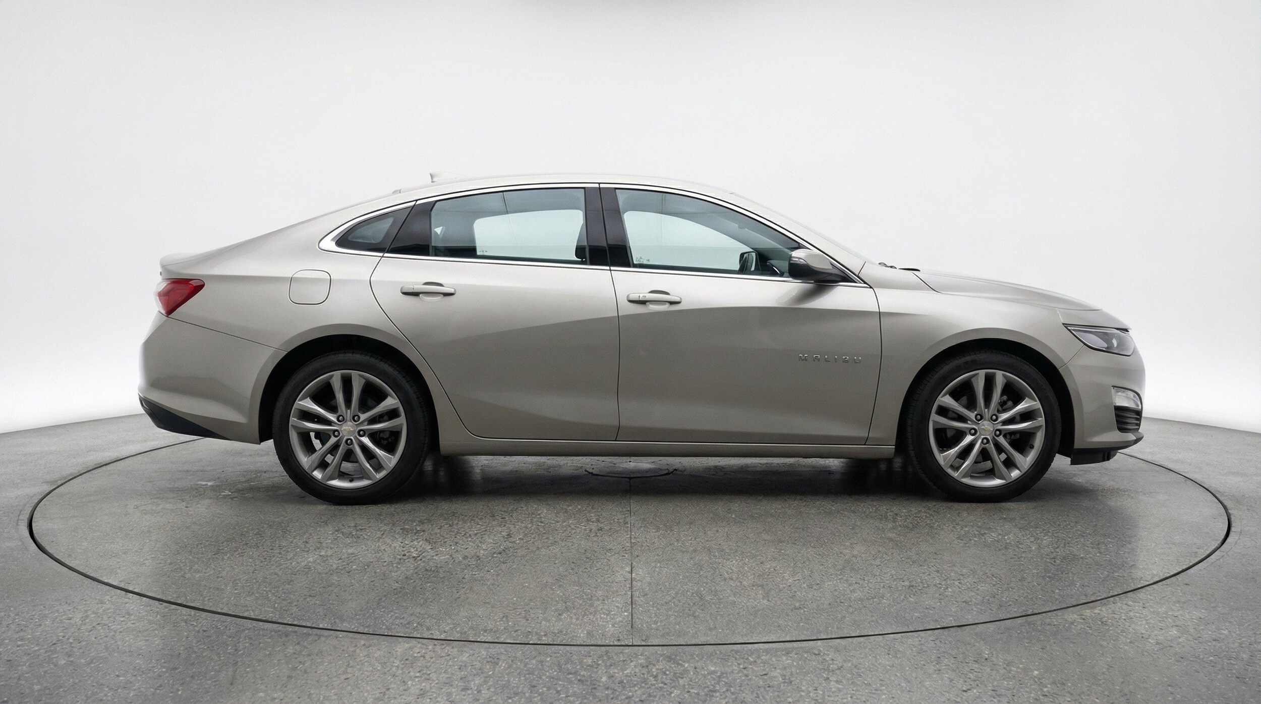 Thumbnail: 2024 Chevrolet Malibu - 11