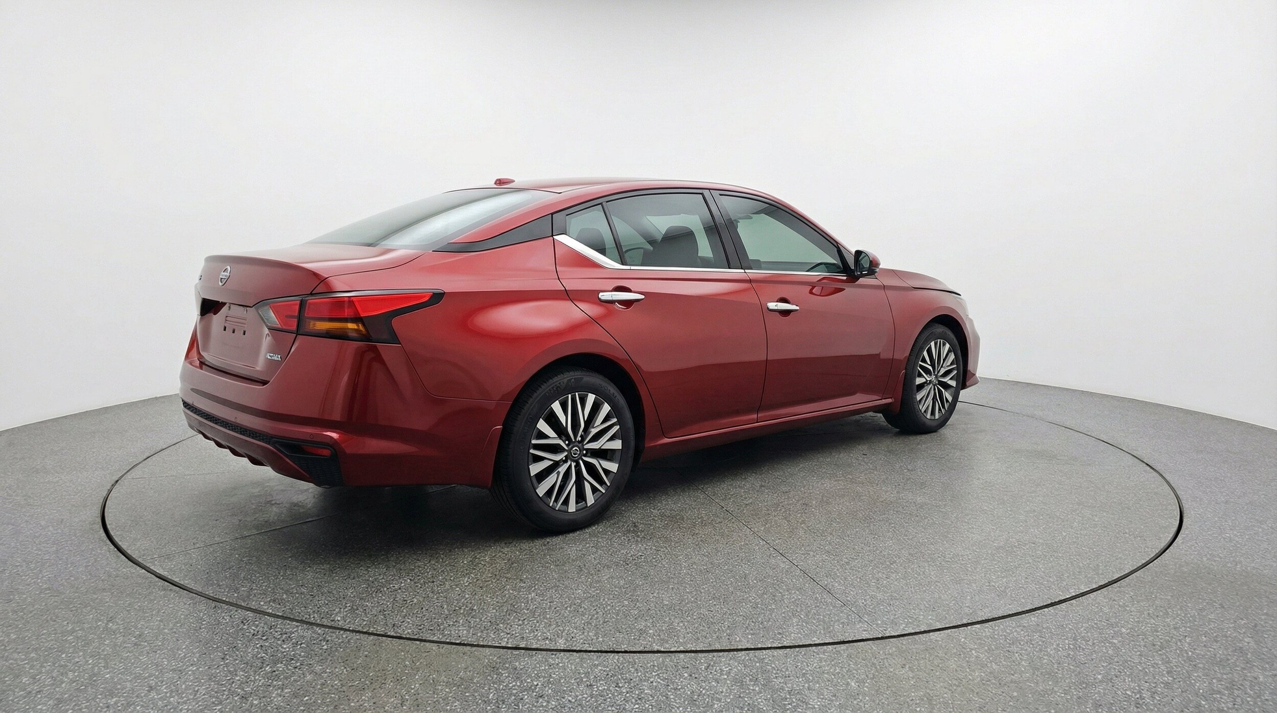 Thumbnail: 2025 Nissan Altima - 9