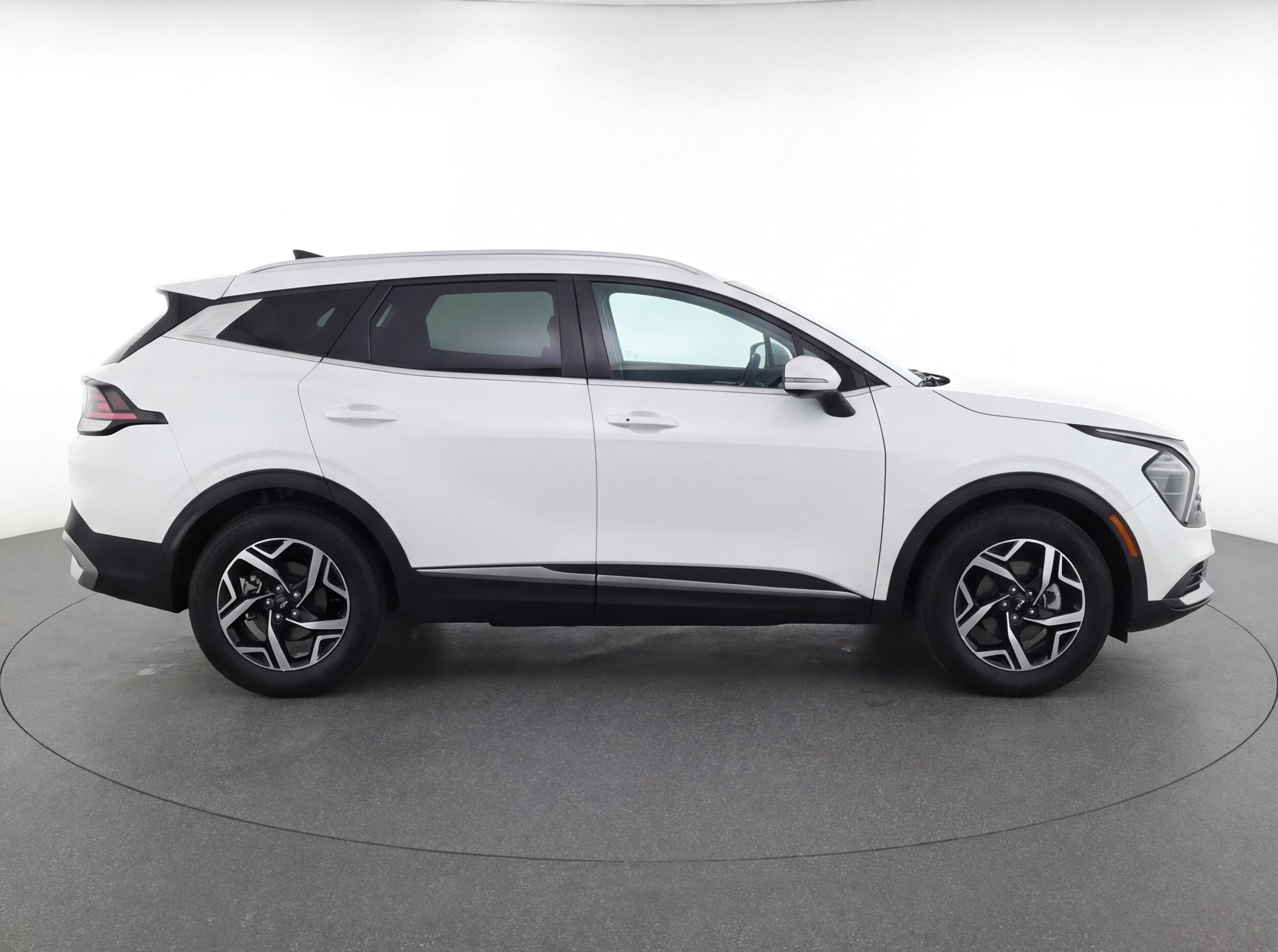 Thumbnail: 2025 Kia Sportage - 11
