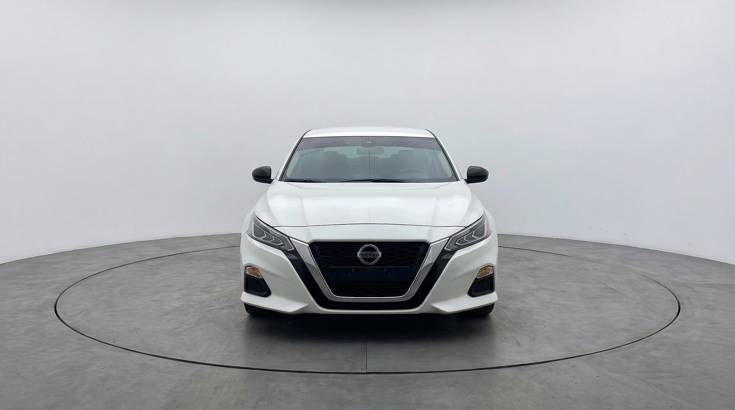 Thumbnail: 2025 Nissan Altima - 2