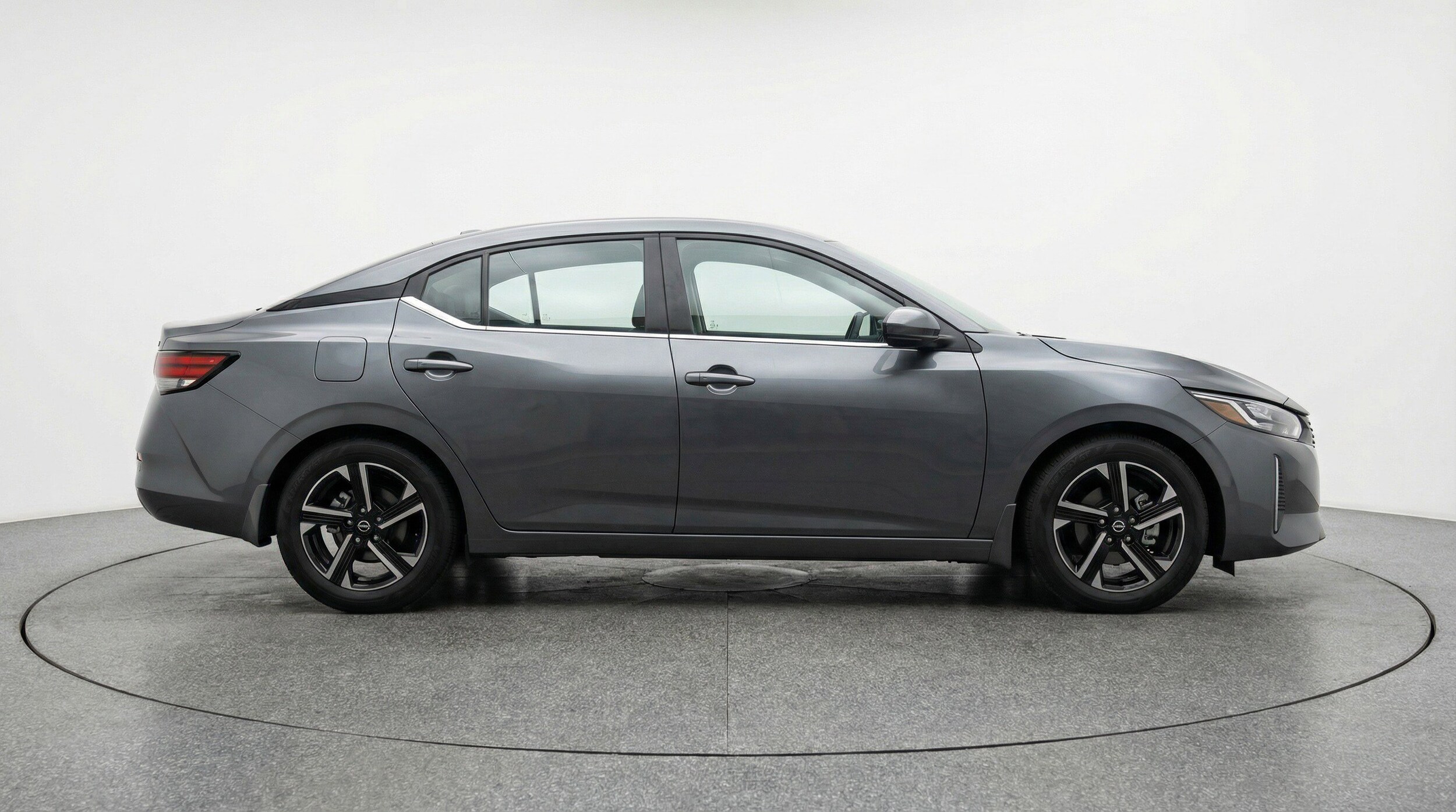 Thumbnail: 2025 Nissan Sentra - 11