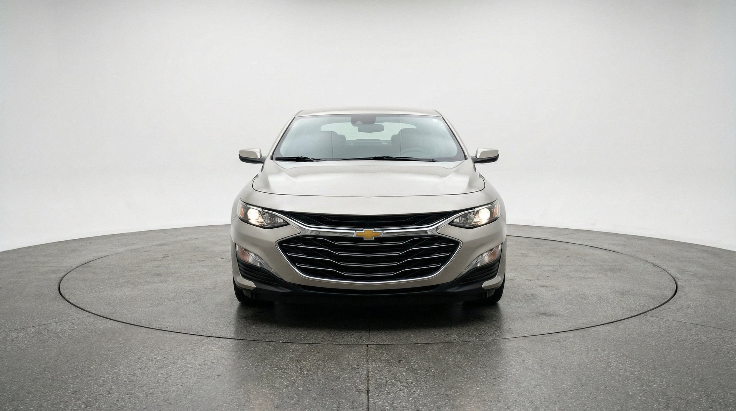 Thumbnail: 2024 Chevrolet Malibu - 2