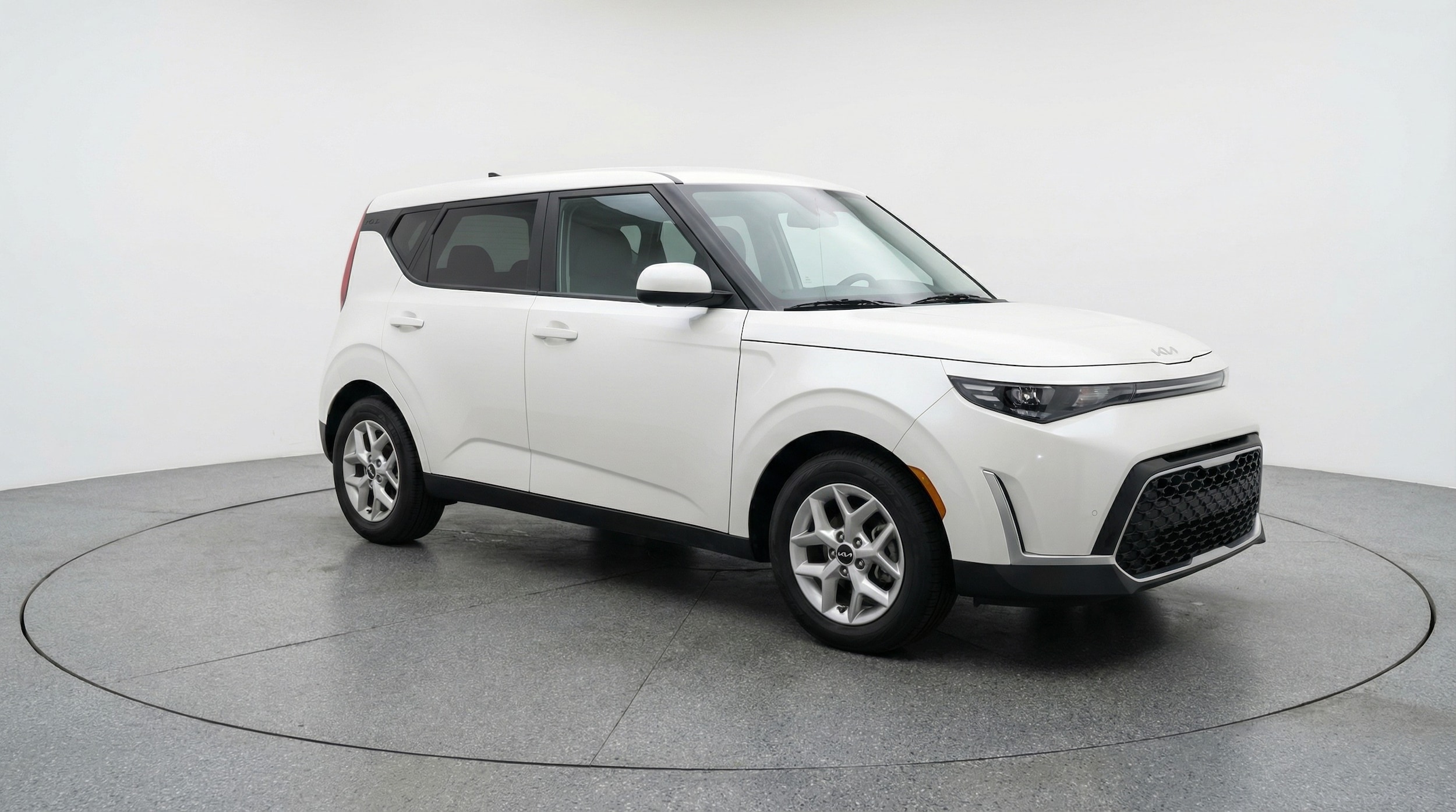 Thumbnail: 2025 Kia Soul - 1