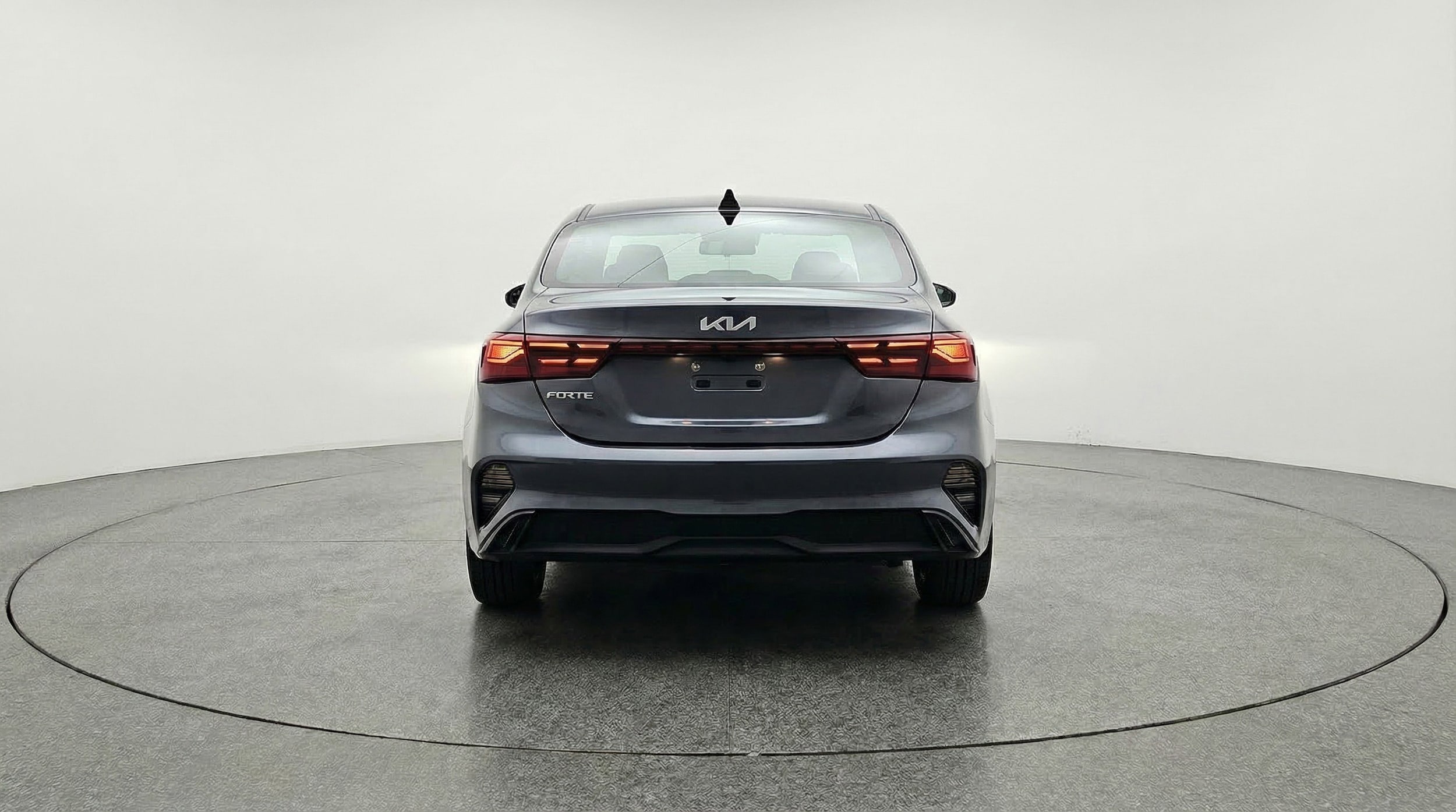 Thumbnail: 2024 Kia Forte - 7