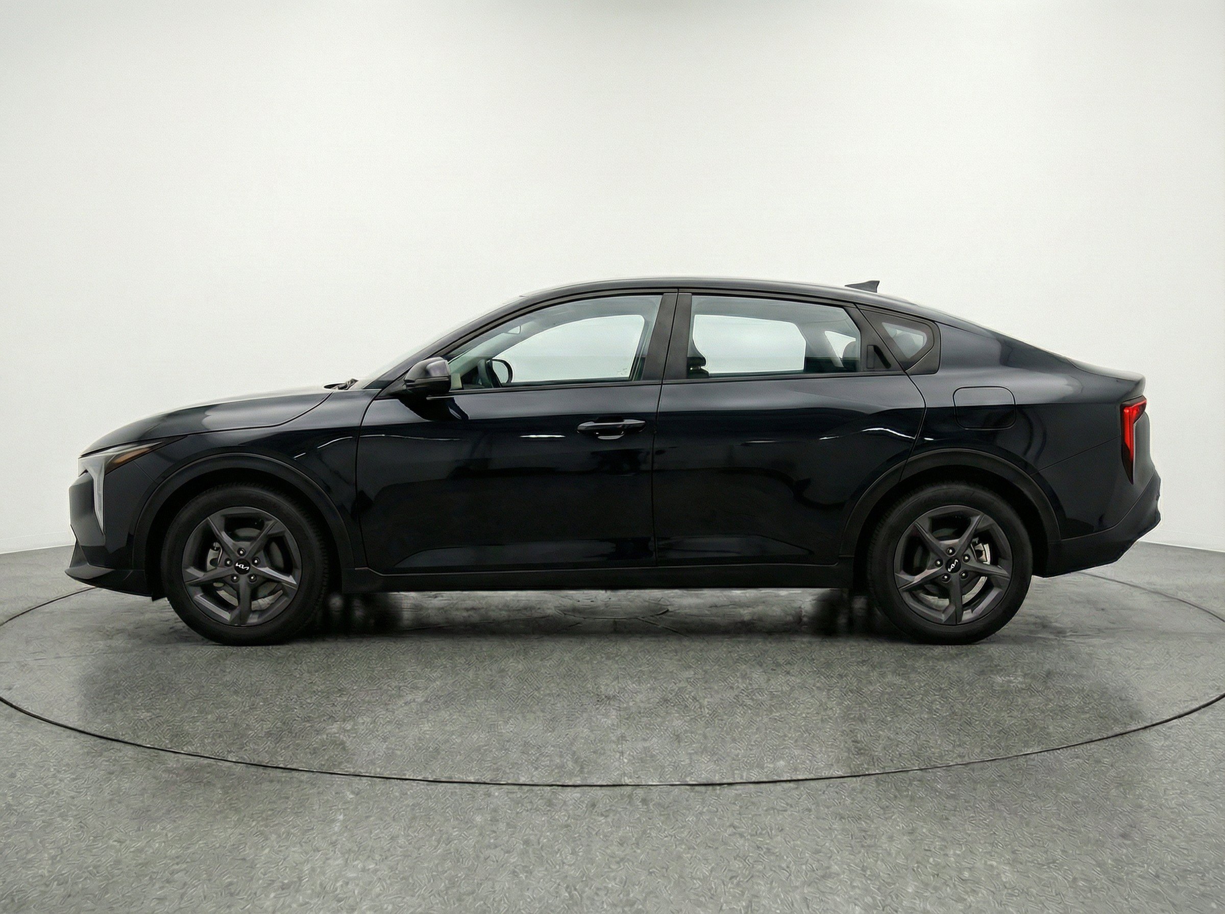 Thumbnail: 2025 Kia K4 - 5