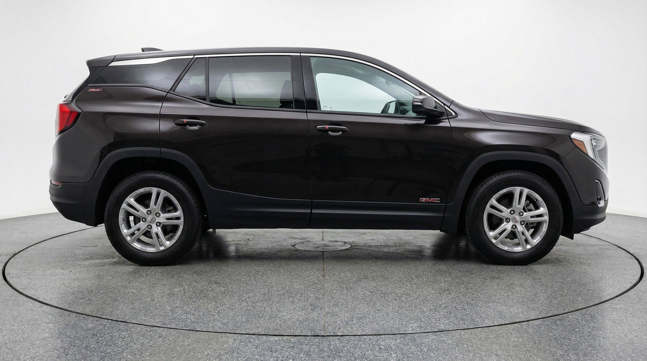 Thumbnail: 2024 GMC Terrain - 11
