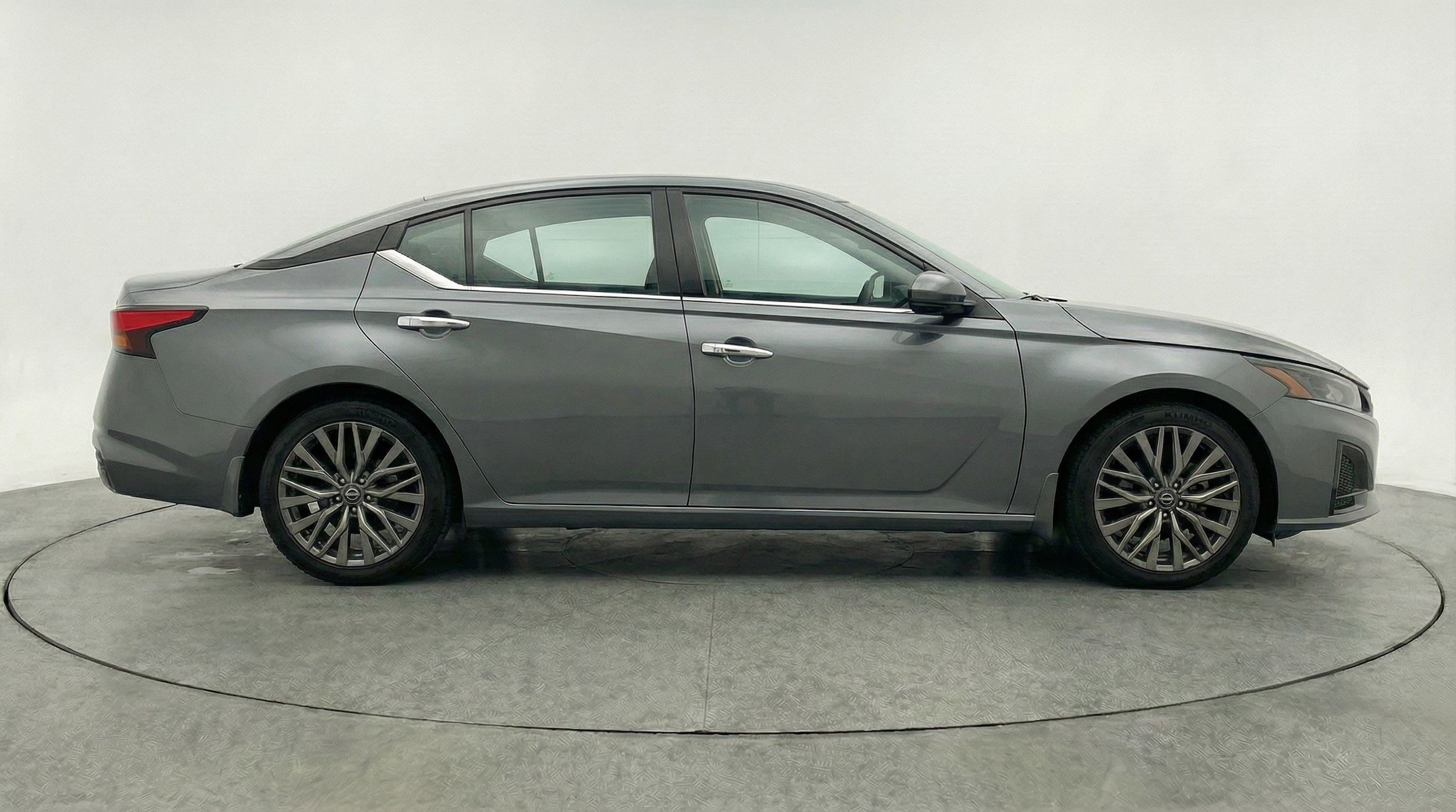 Thumbnail: 2025 Nissan Altima - 11