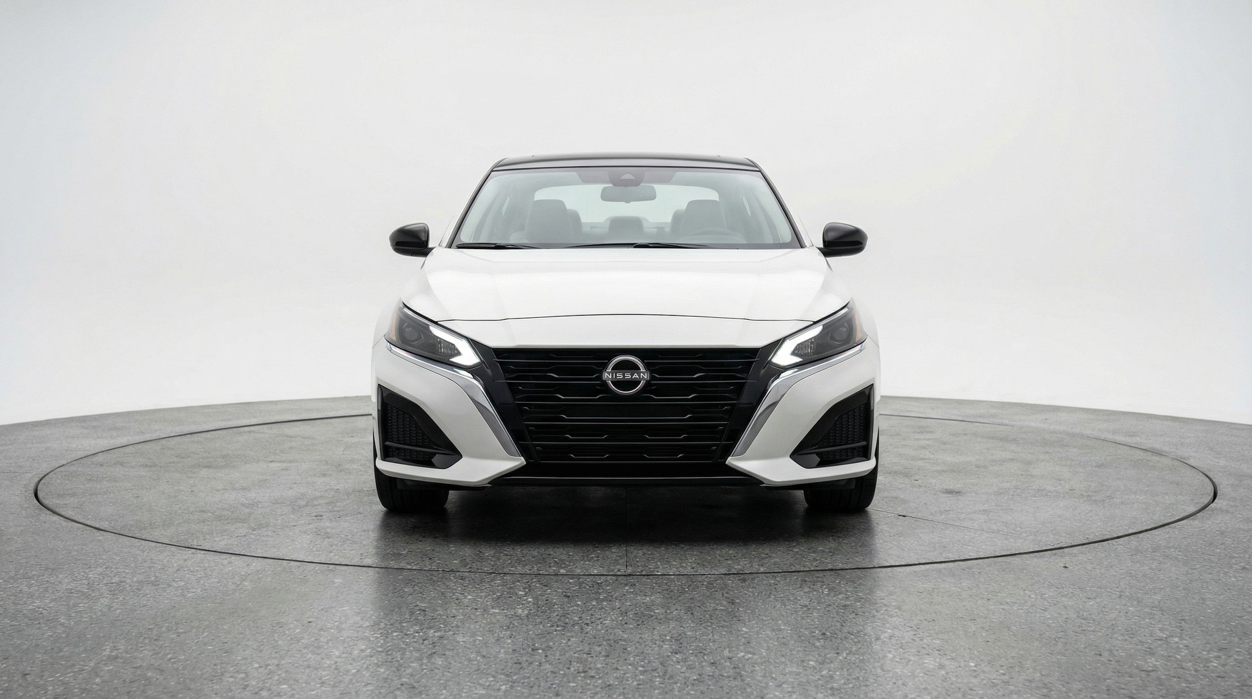 Thumbnail: 2025 Nissan Altima - 2