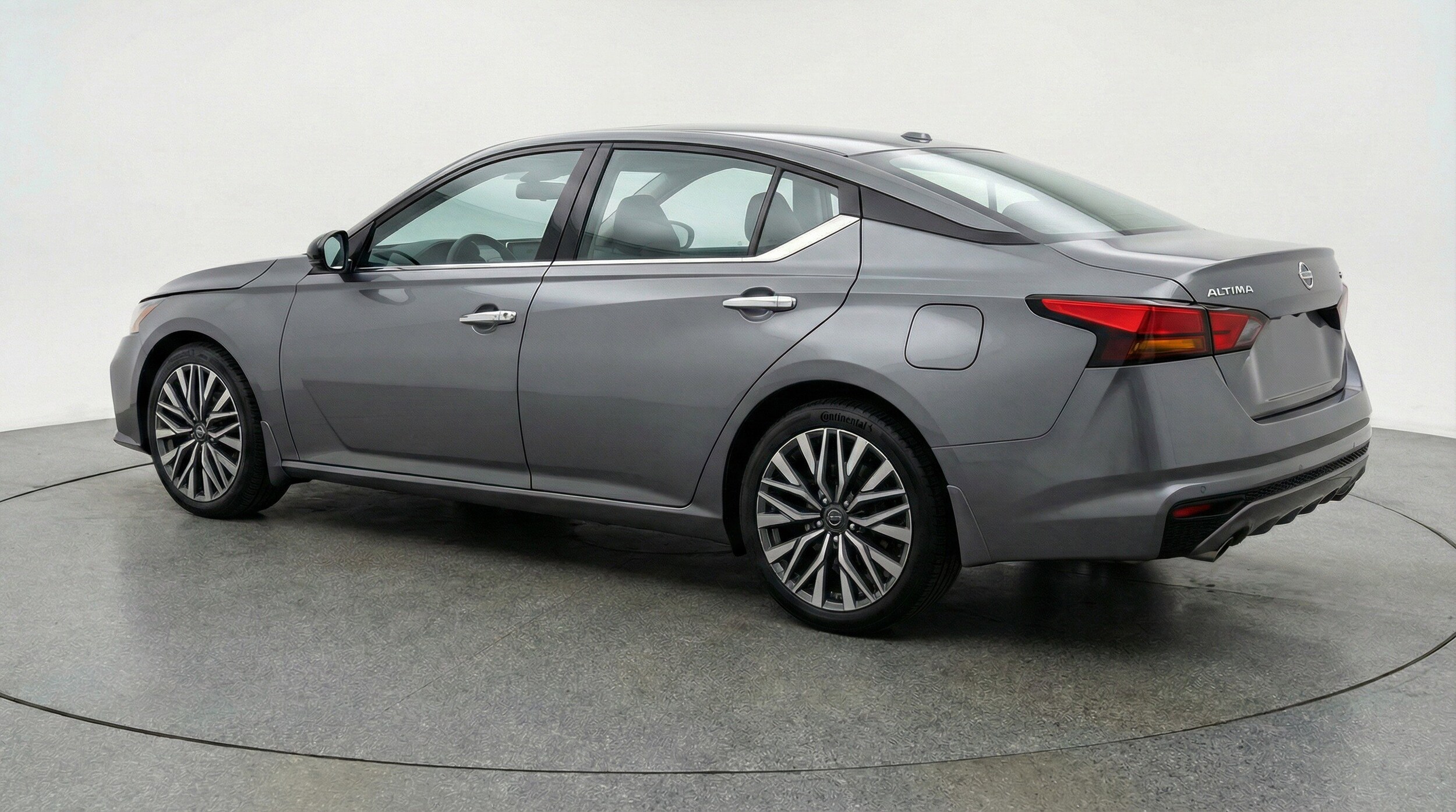 Thumbnail: 2025 Nissan Altima - 6