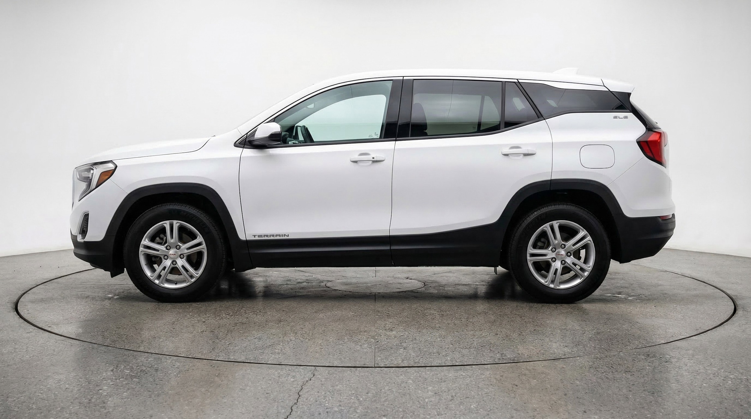 Thumbnail: 2024 GMC Terrain - 5