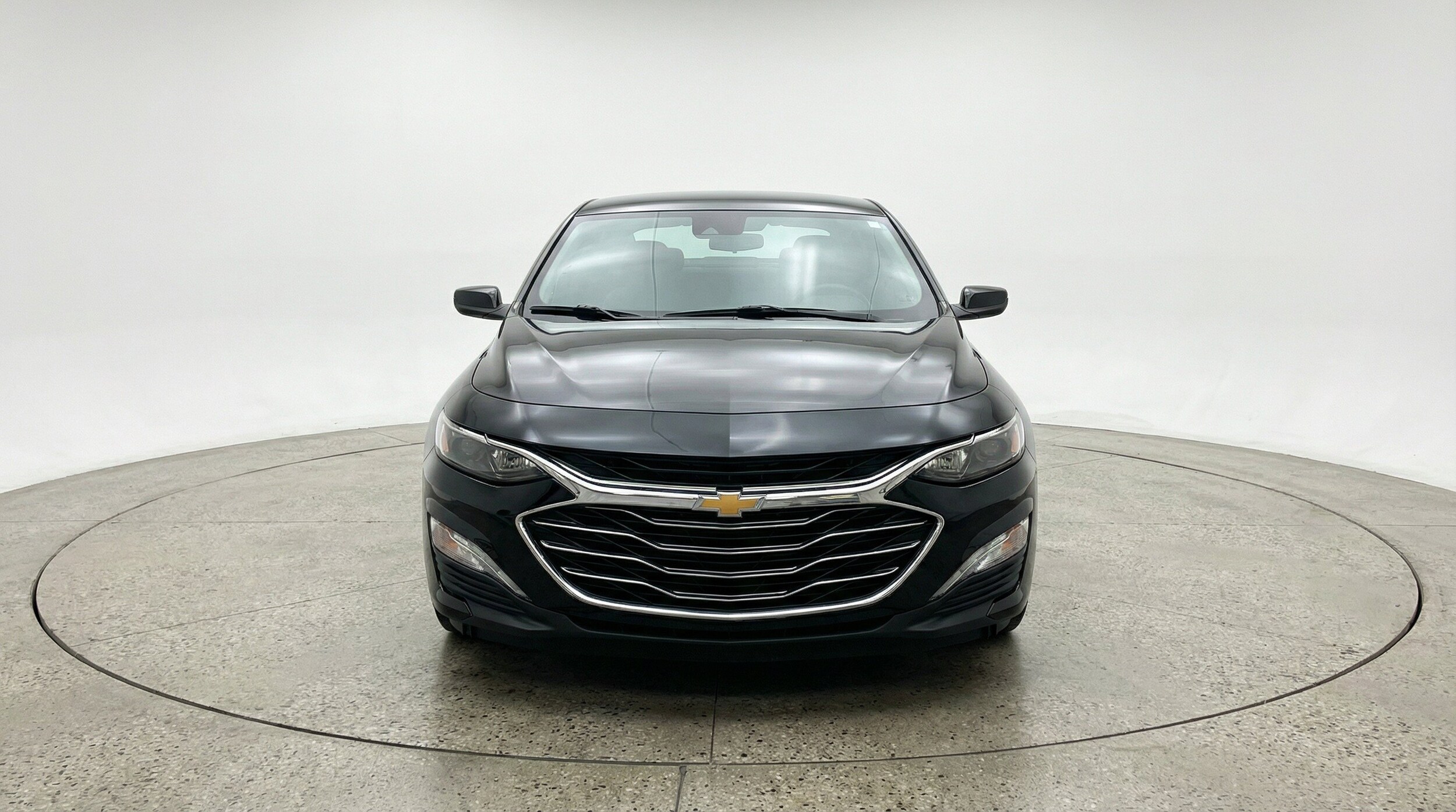 Thumbnail: 2024 Chevrolet Malibu - 2