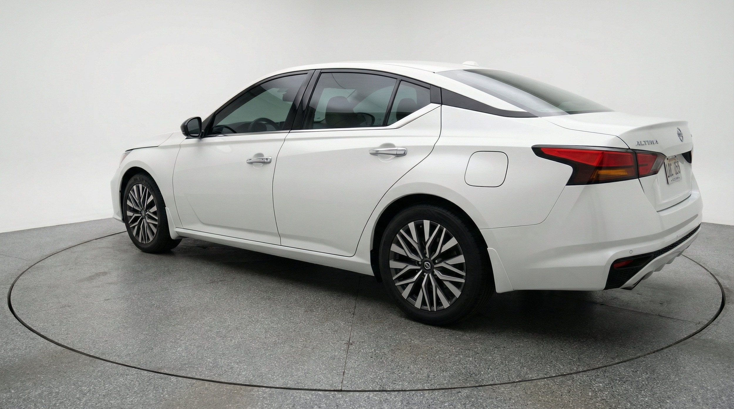 Thumbnail: 2025 Nissan Altima - 6