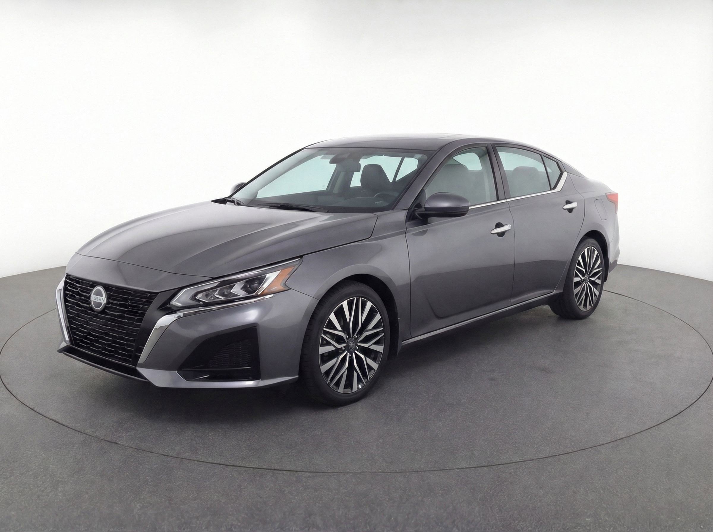 Thumbnail: 2024 Nissan Altima - 3