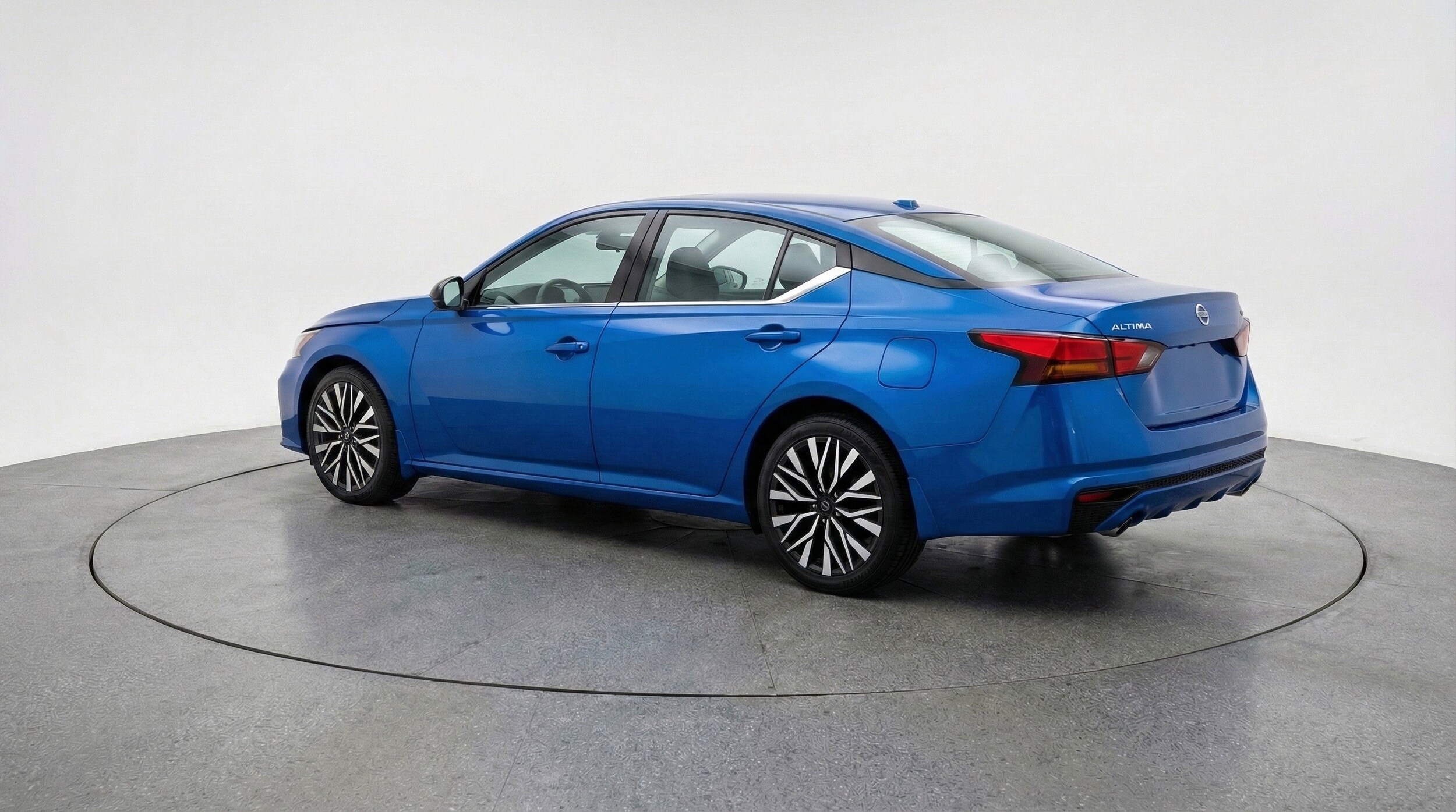 Thumbnail: 2025 Nissan Altima - 6