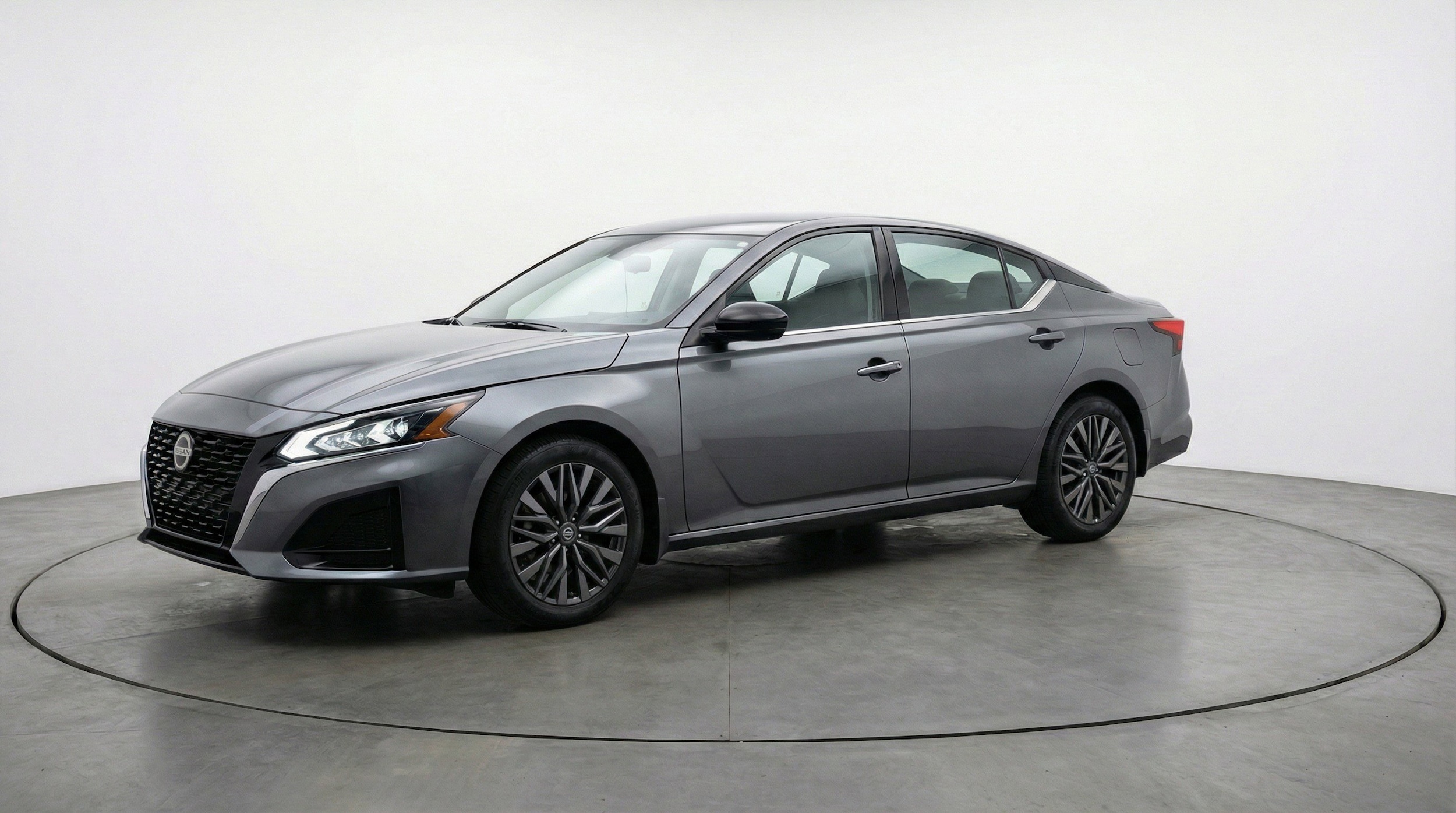 Thumbnail: 2025 Nissan Altima - 3