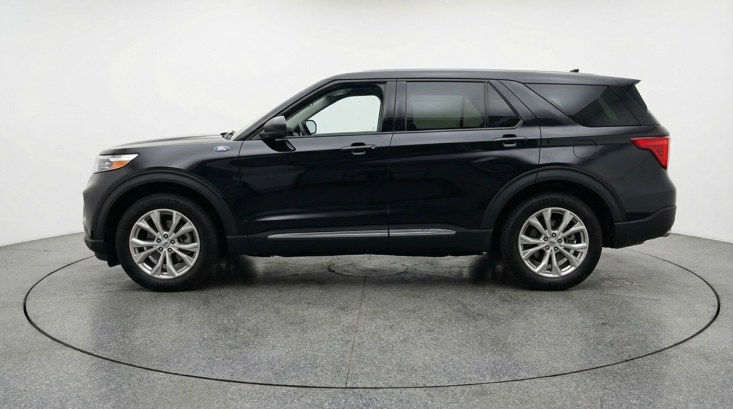 Thumbnail: 2024 Ford Explorer - 5