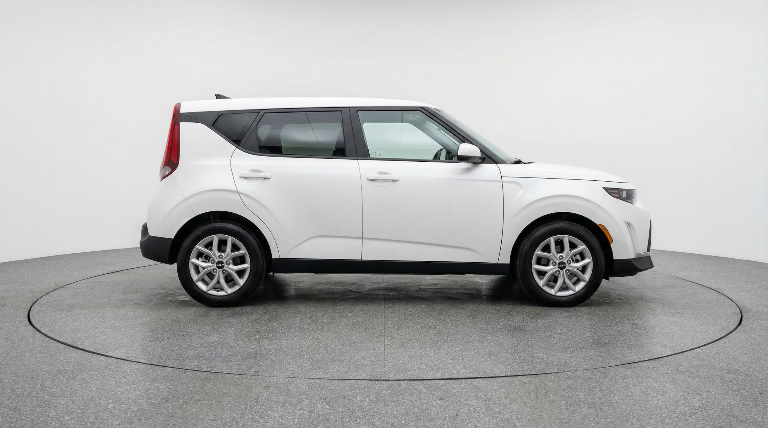 Thumbnail: 2025 Kia Soul - 8