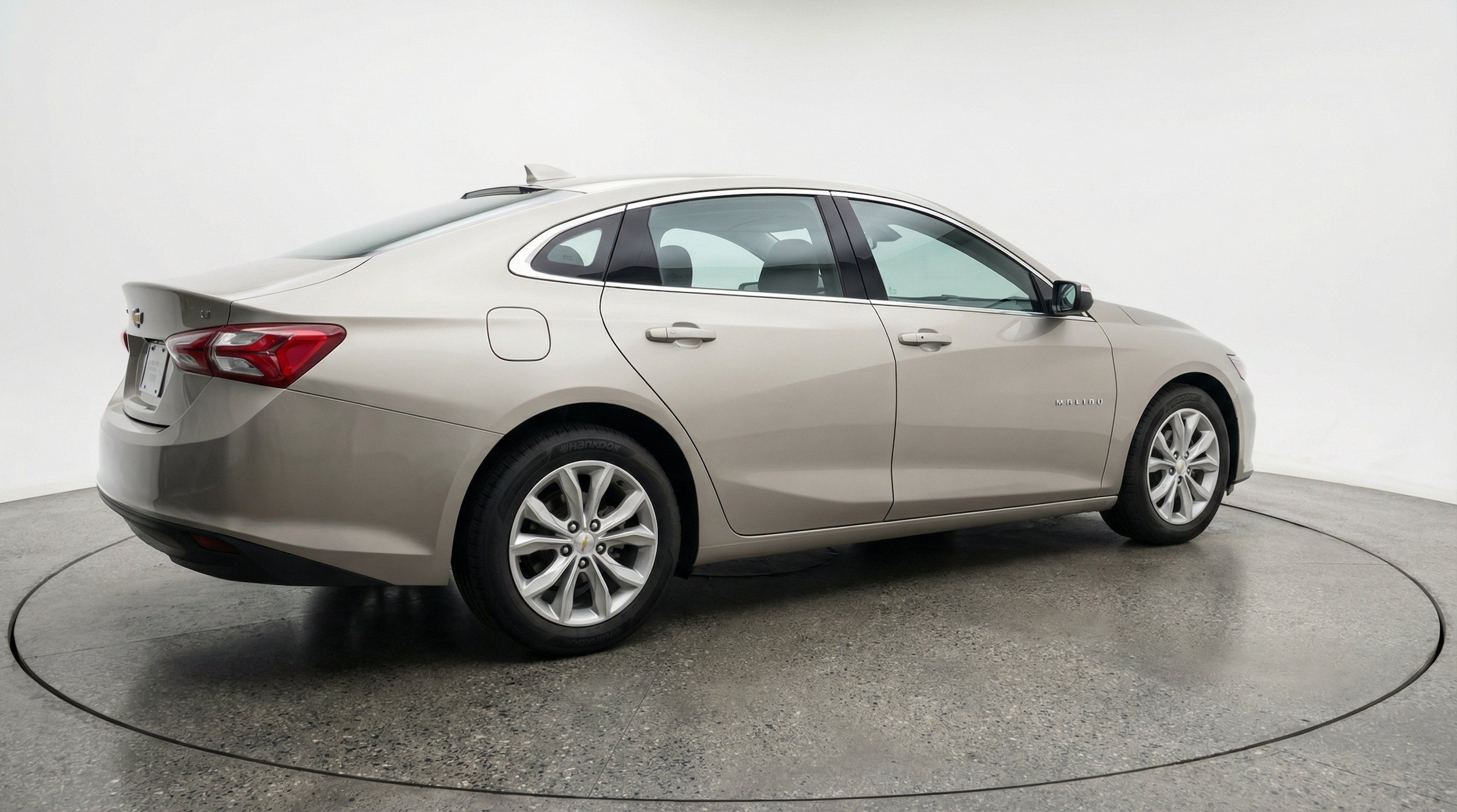 Thumbnail: 2024 Chevrolet Malibu - 9