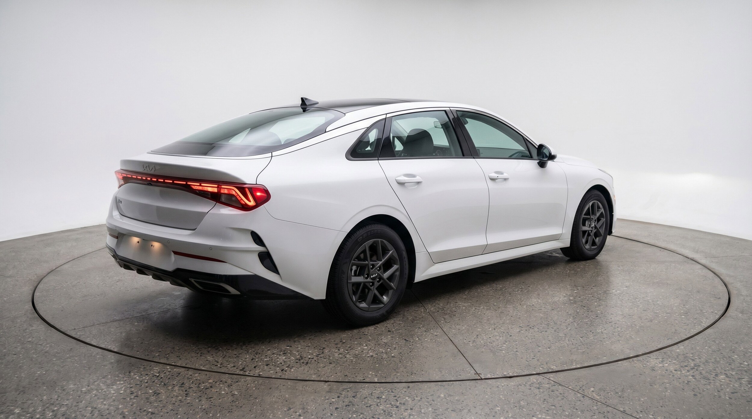 Thumbnail: 2025 Kia K5 - 9