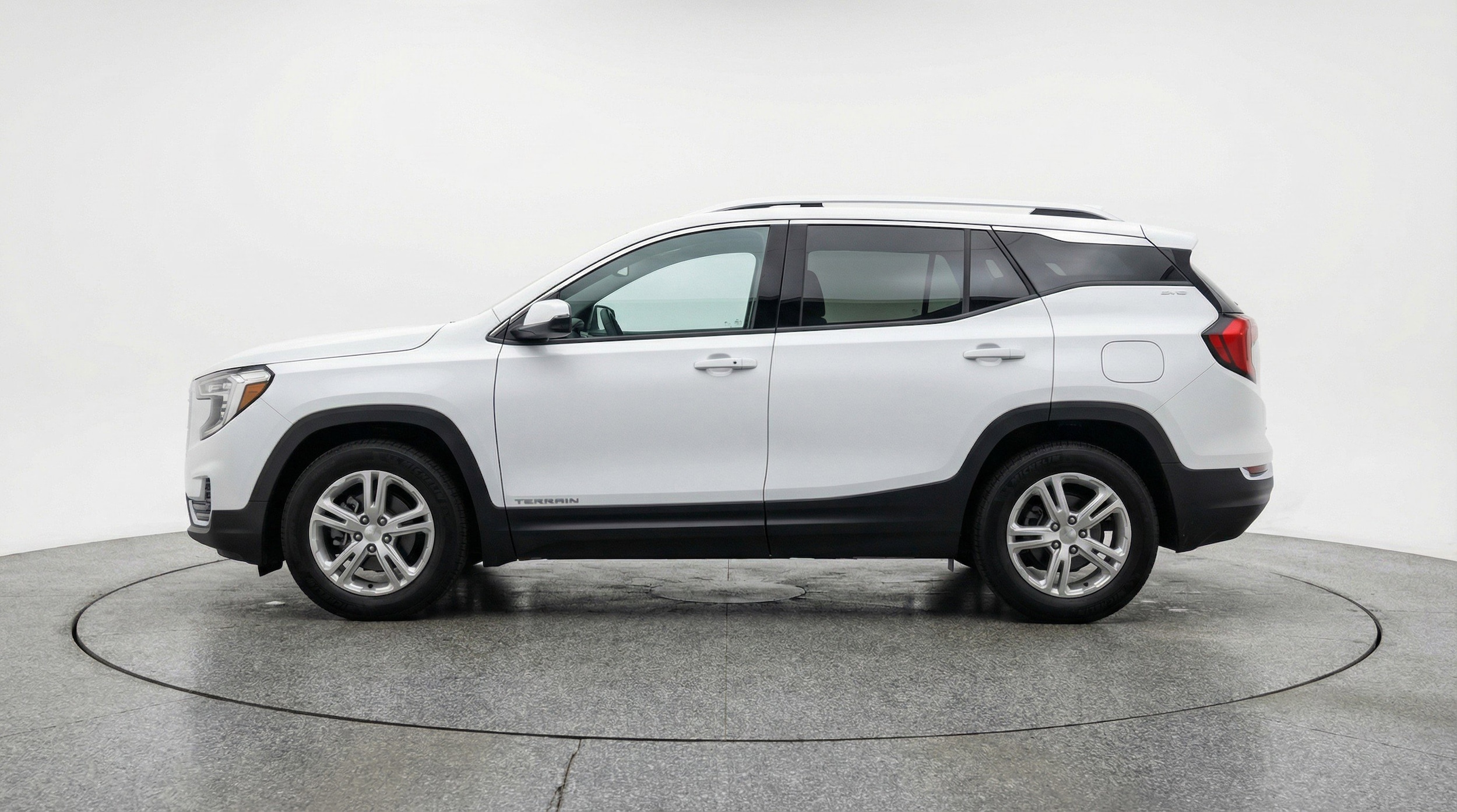 Thumbnail: 2024 GMC Terrain - 5