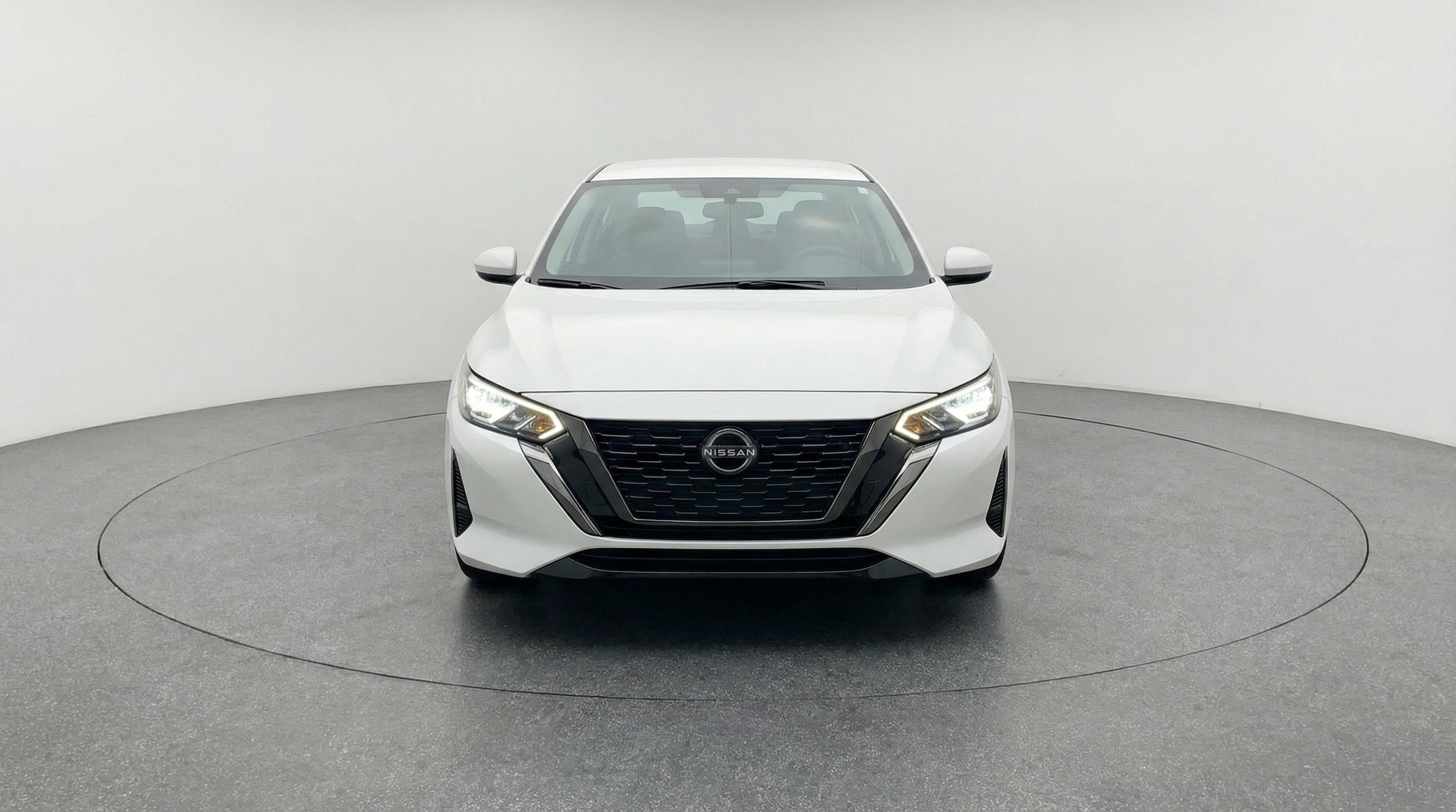 Thumbnail: 2025 Nissan Sentra - 2