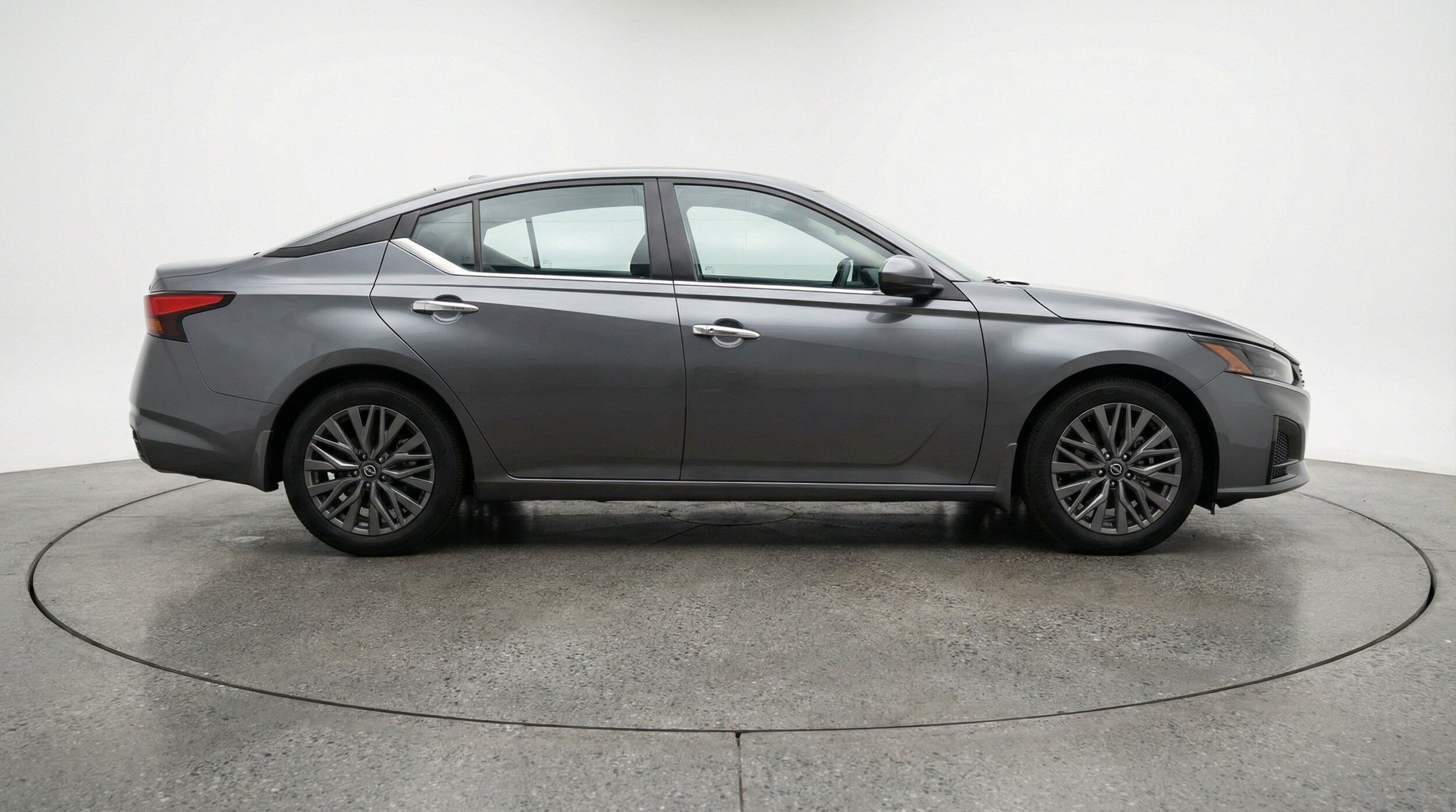 Thumbnail: 2025 Nissan Altima - 11