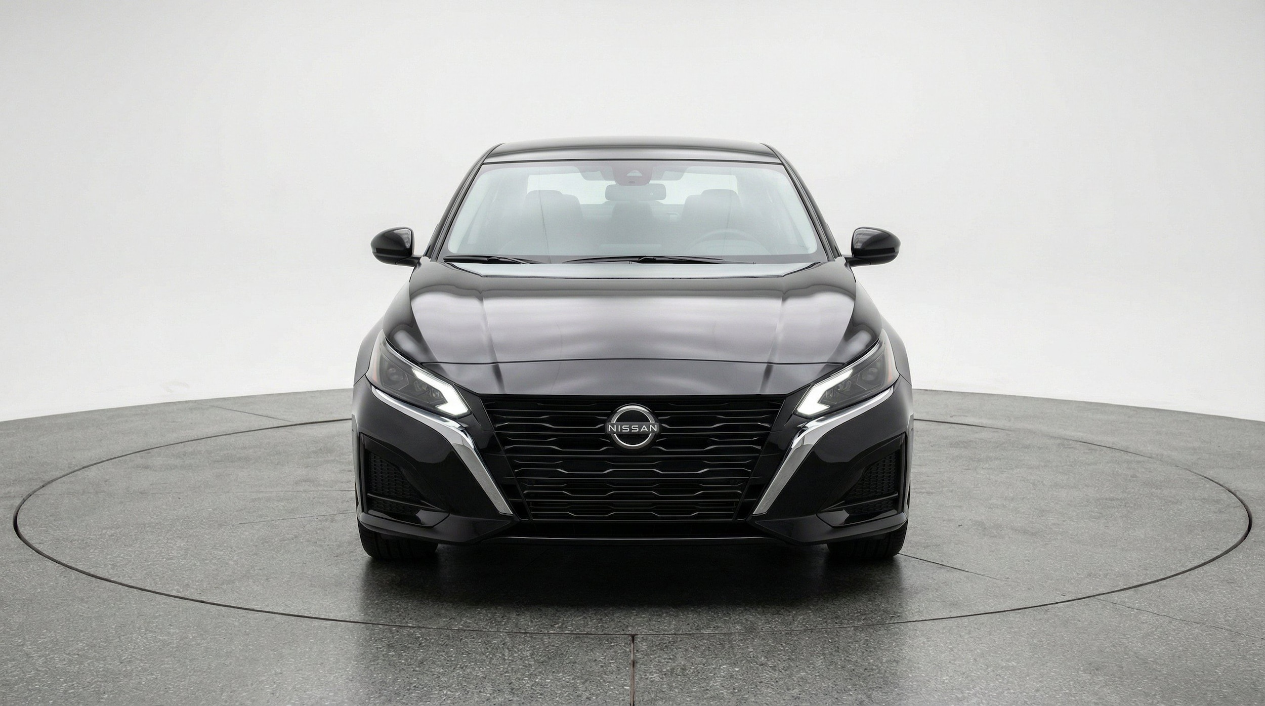 Thumbnail: 2025 Nissan Altima - 2