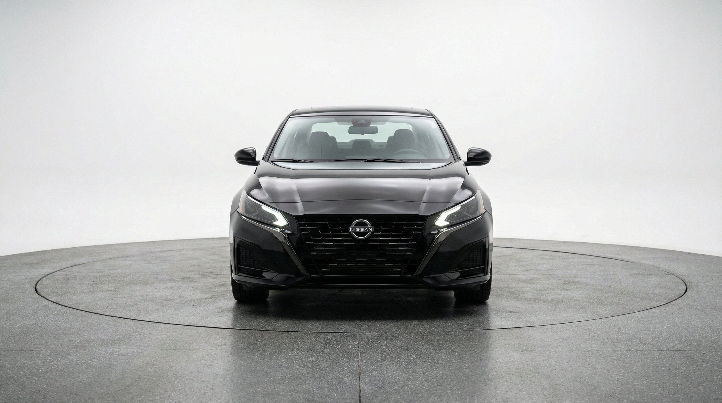 Thumbnail: 2025 Nissan Altima - 2