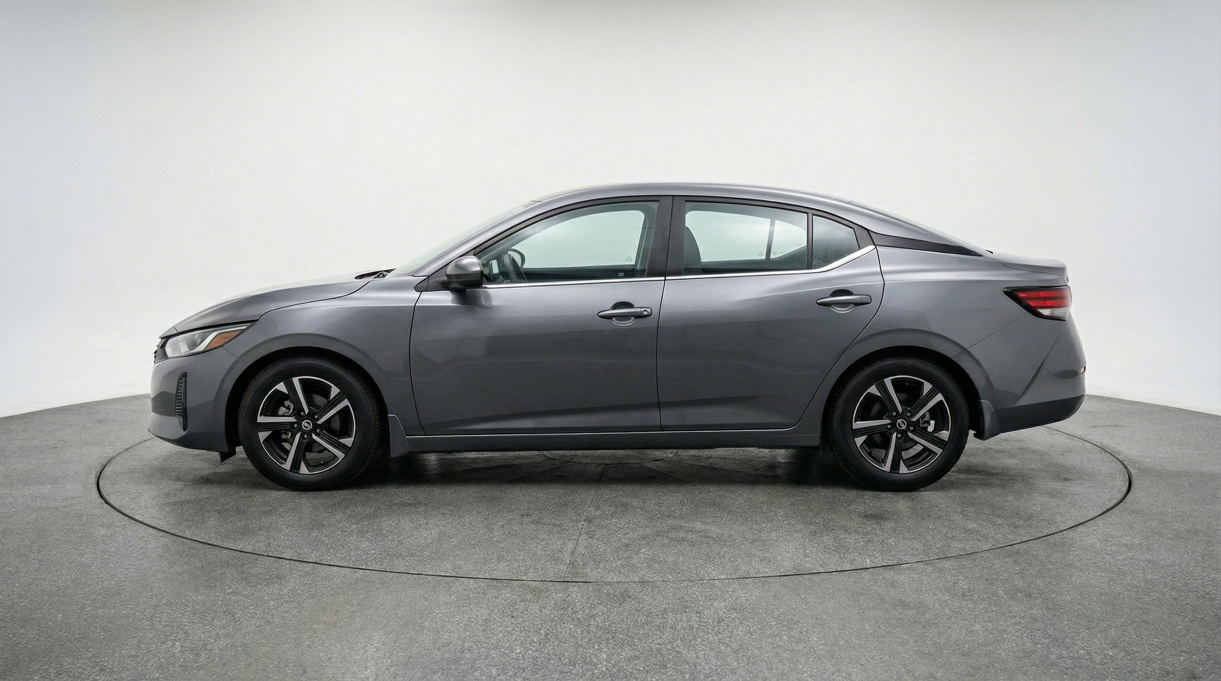Thumbnail: 2025 Nissan Sentra - 5