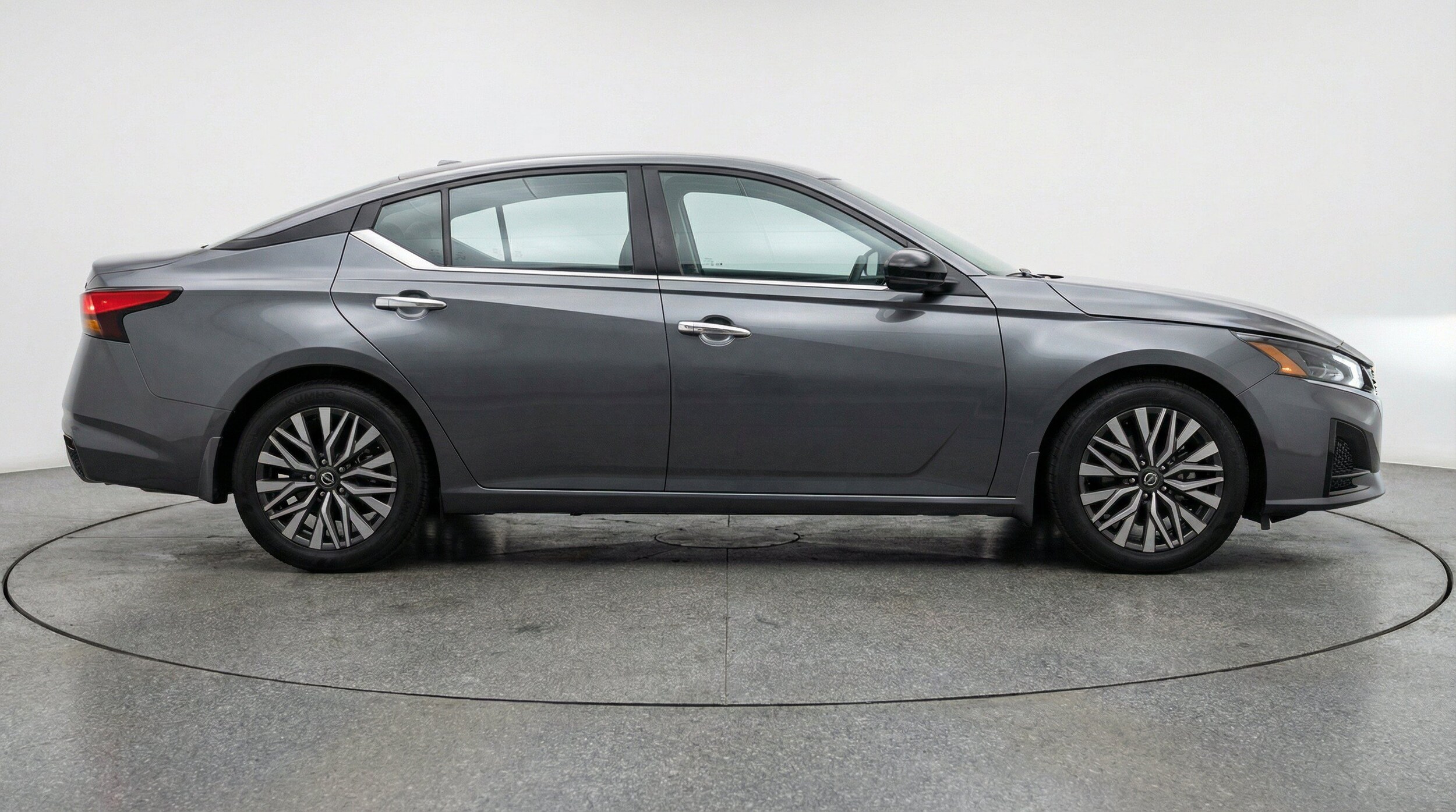 Thumbnail: 2025 Nissan Altima - 11