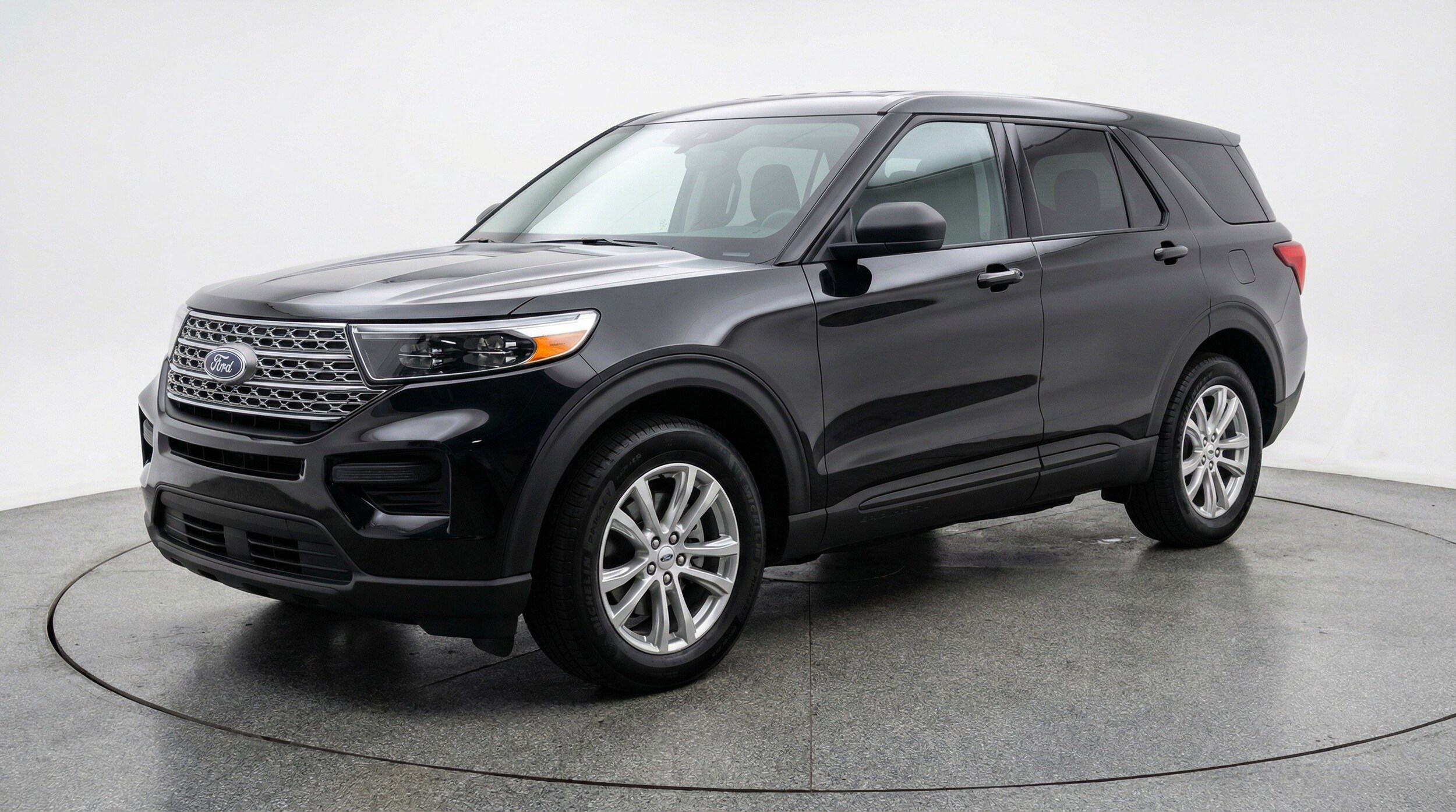 Thumbnail: 2024 Ford Explorer - 3