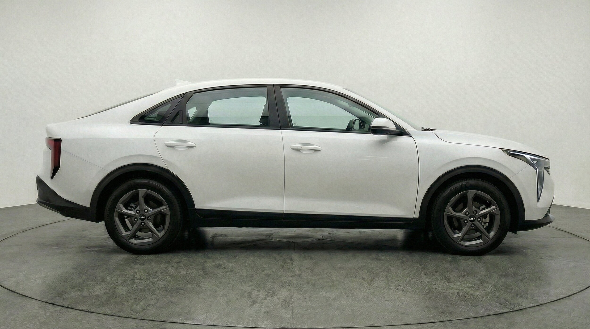 Thumbnail: 2025 Kia K4 - 11