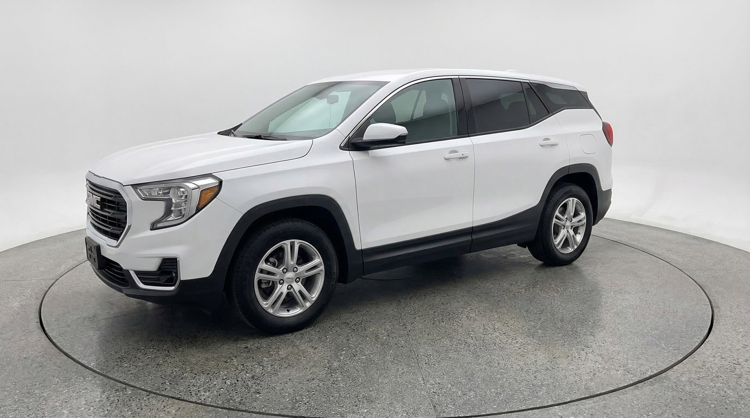 Thumbnail: 2024 GMC Terrain - 3