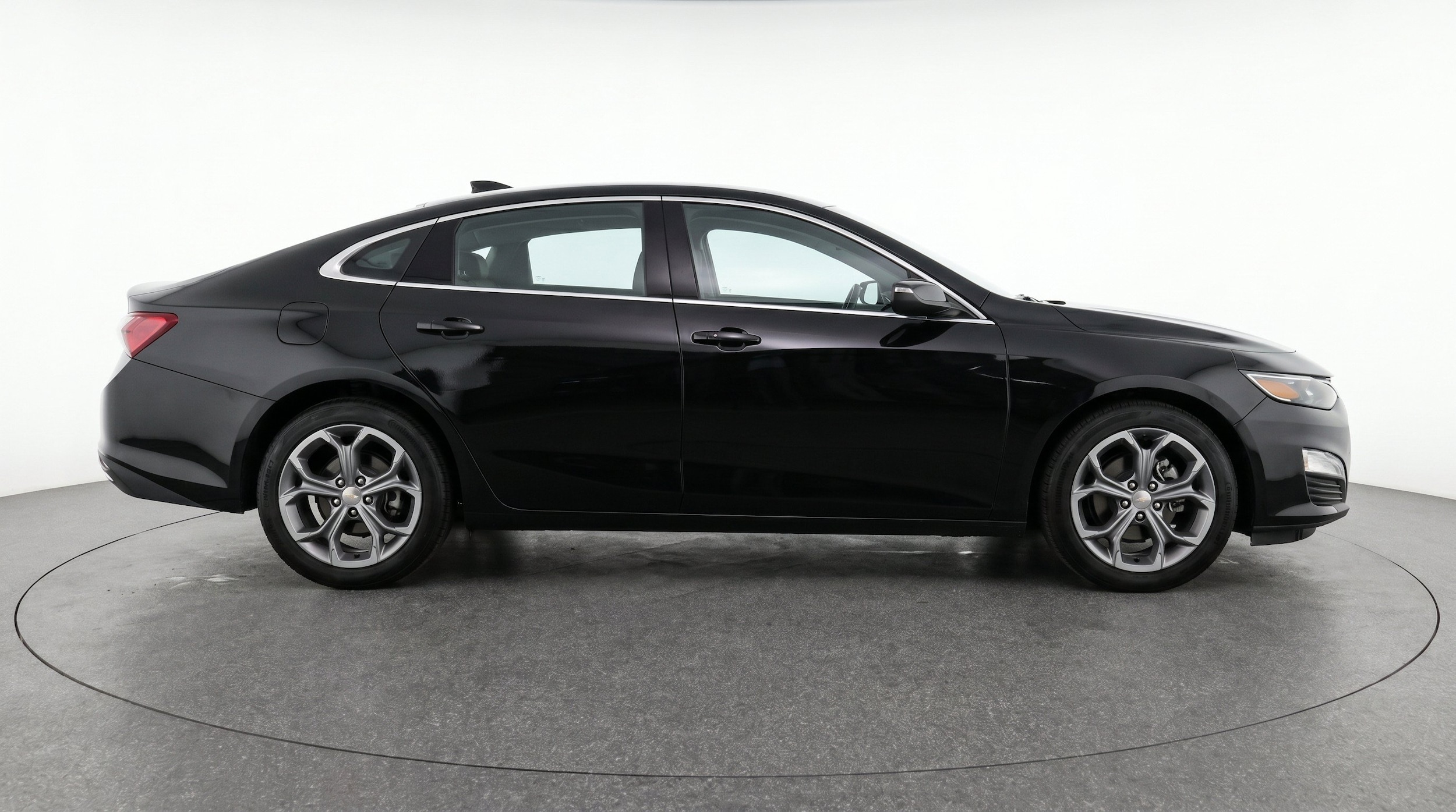 Thumbnail: 2024 Chevrolet Malibu - 11
