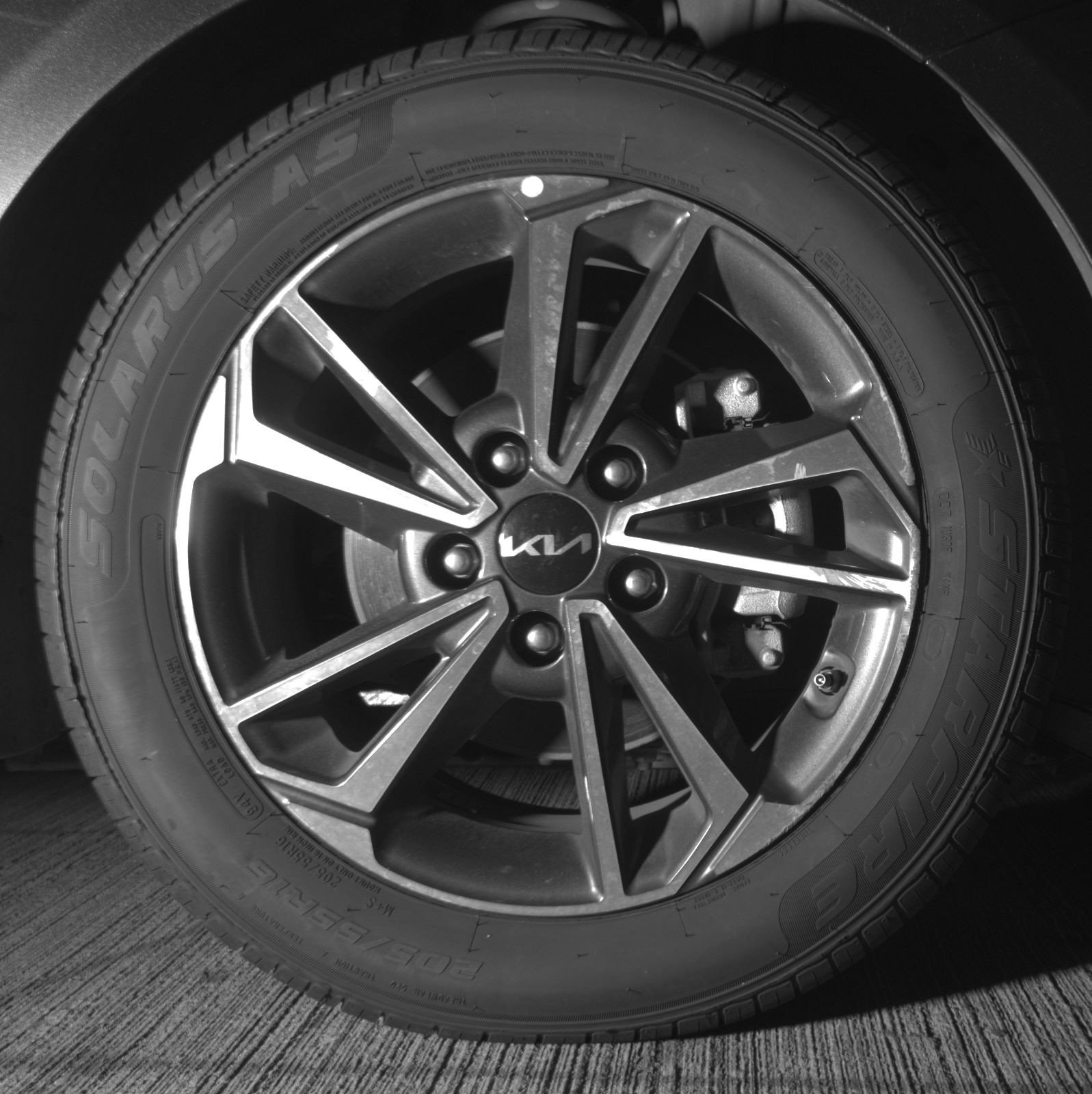 Thumbnail: 2024 Kia Forte - 18