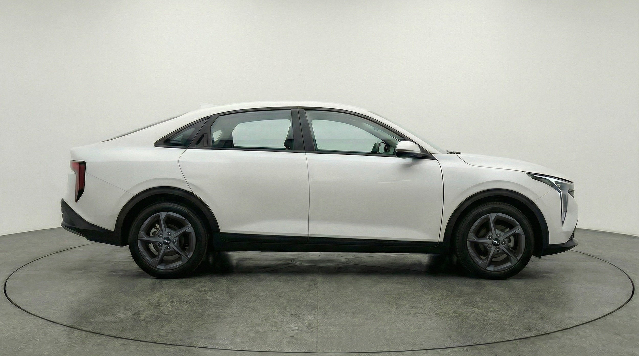 Thumbnail: 2025 Kia K4 - 8